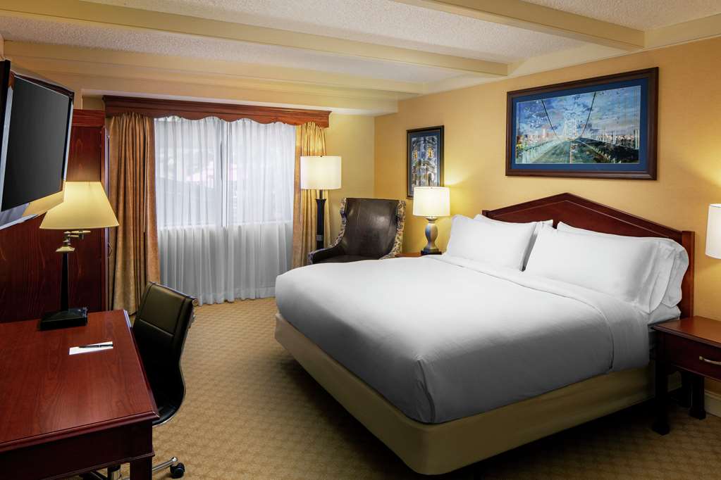 Desmond Hotel Malvern, a DoubleTree by Hilton Image