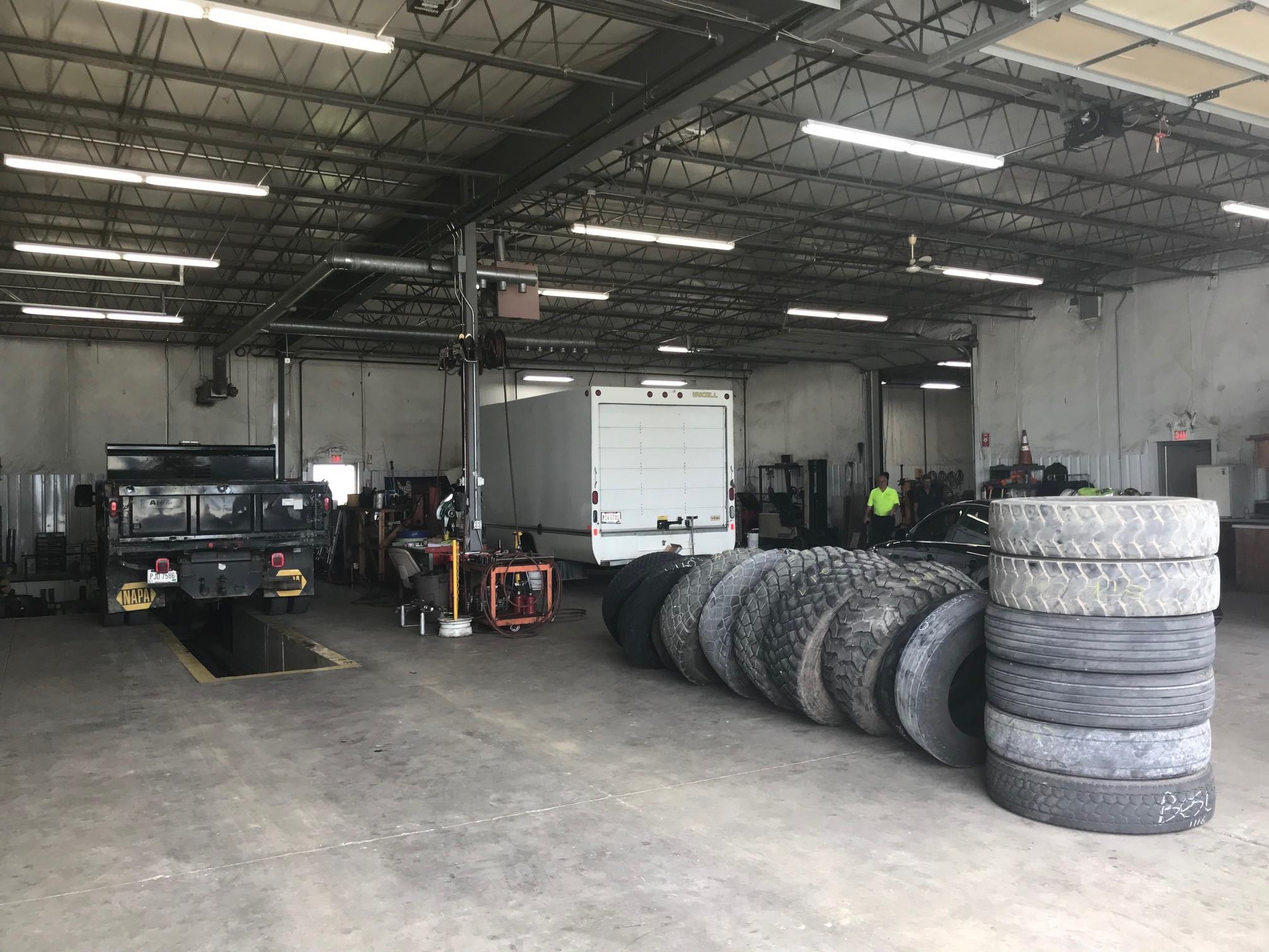 Herrington's Tire Service Photo