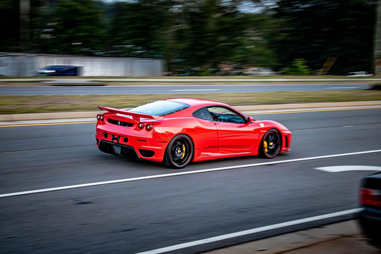 Lins Automotive Image