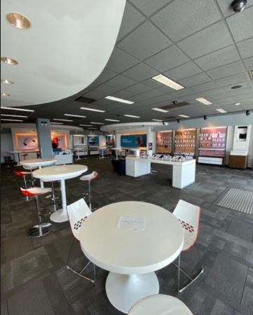 AT&T Store Photo