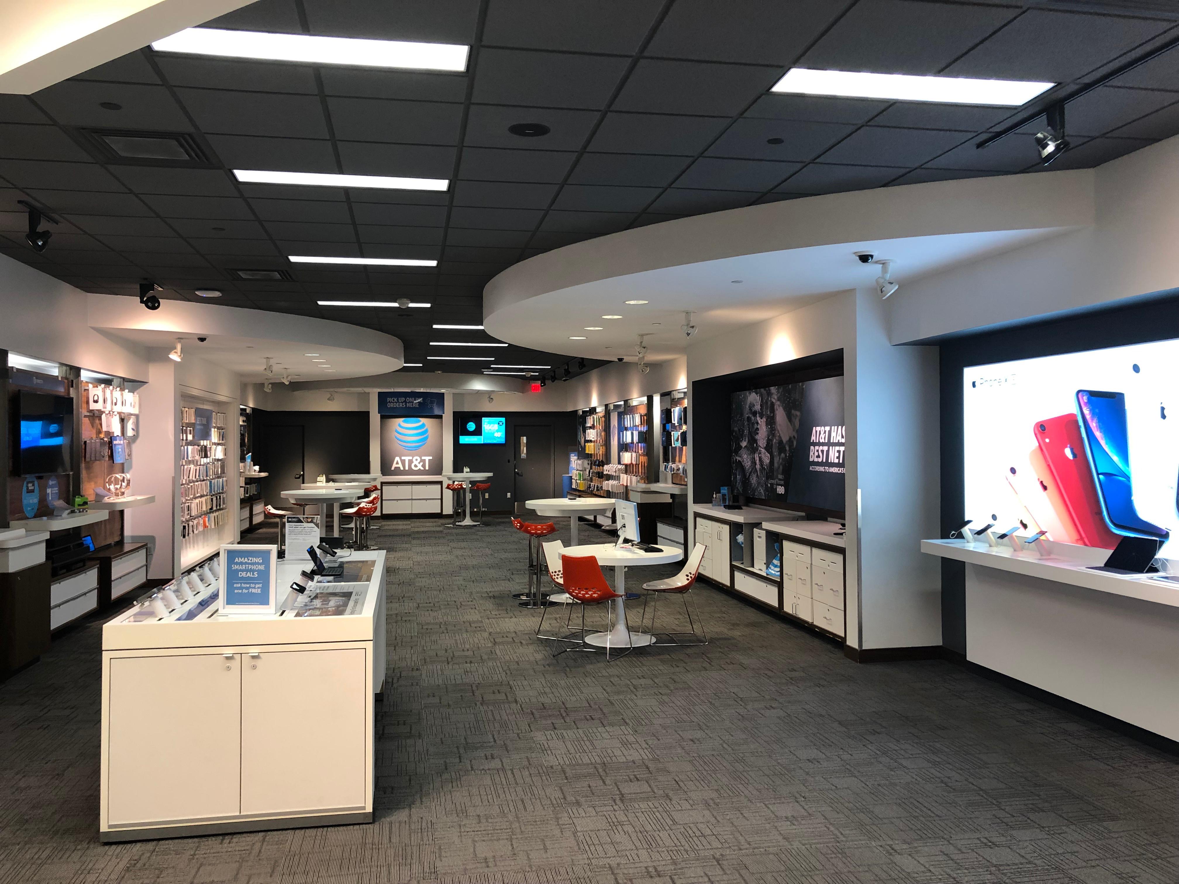 AT&T Store Photo