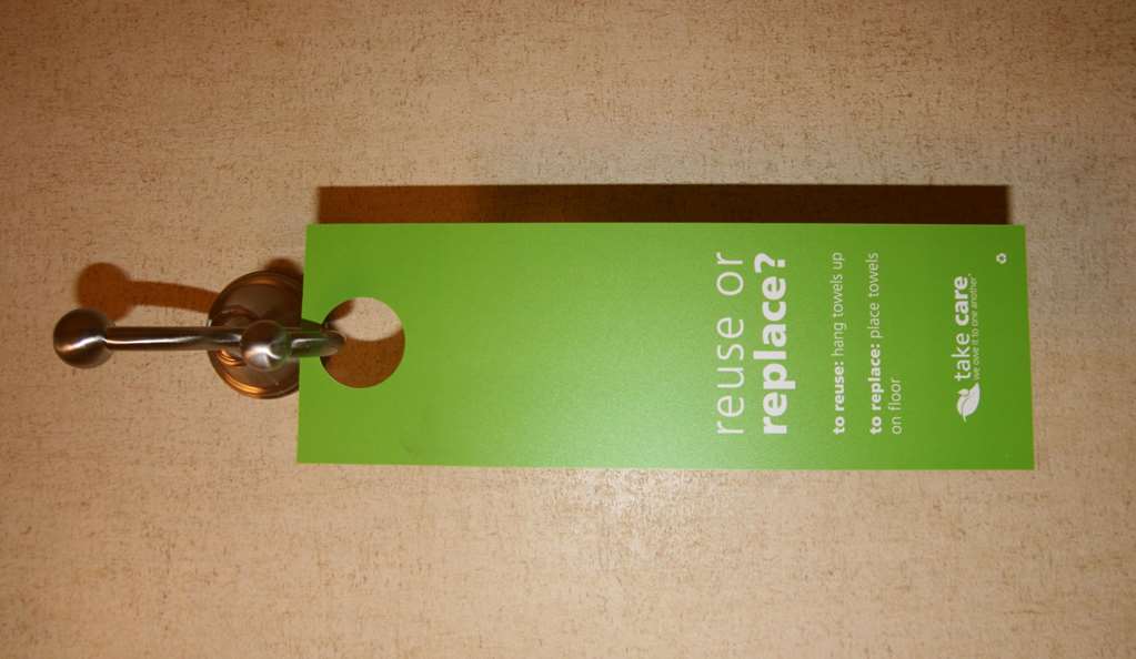 Hampton Inn & Suites Barstow Image