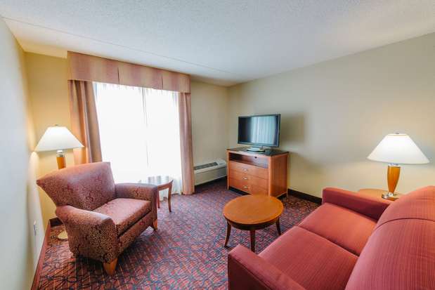 Images Hilton Garden Inn Manchester Downtown