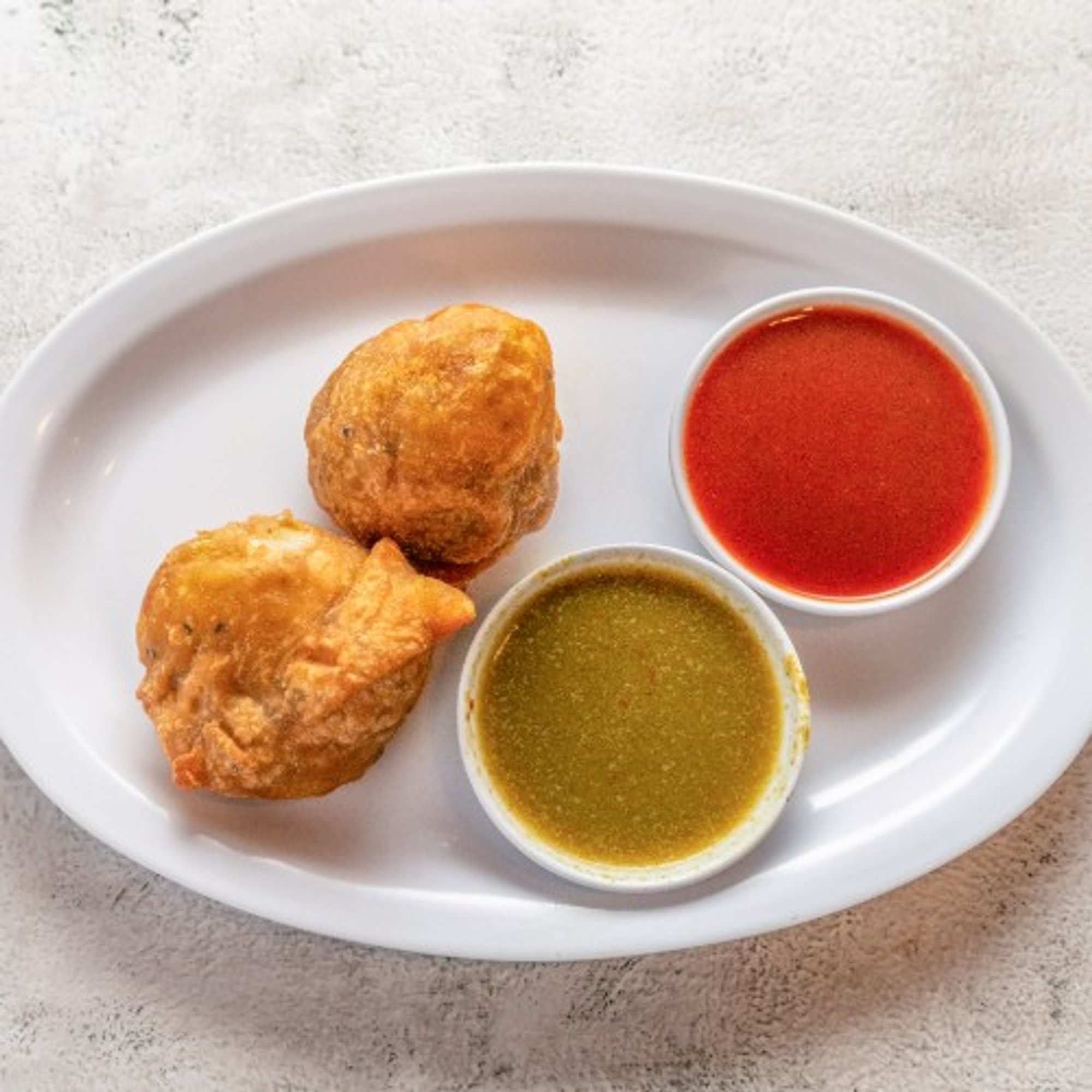 Vegetable Samosa (2 Pieces)