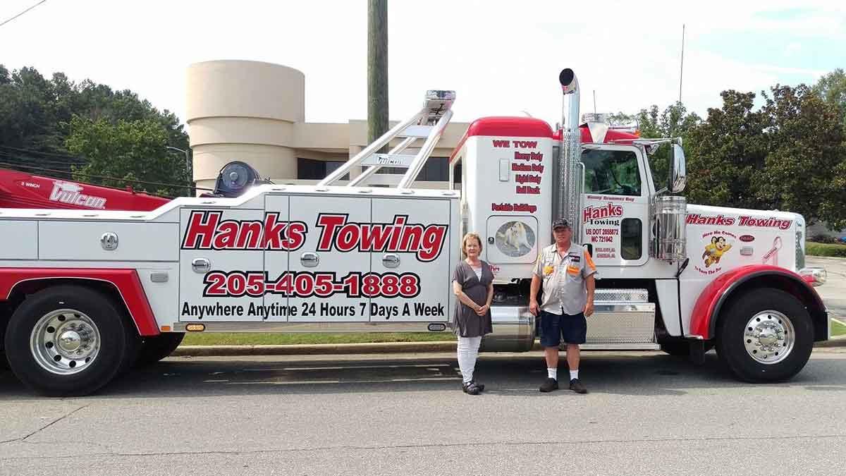 Hank's Towing Service Photo