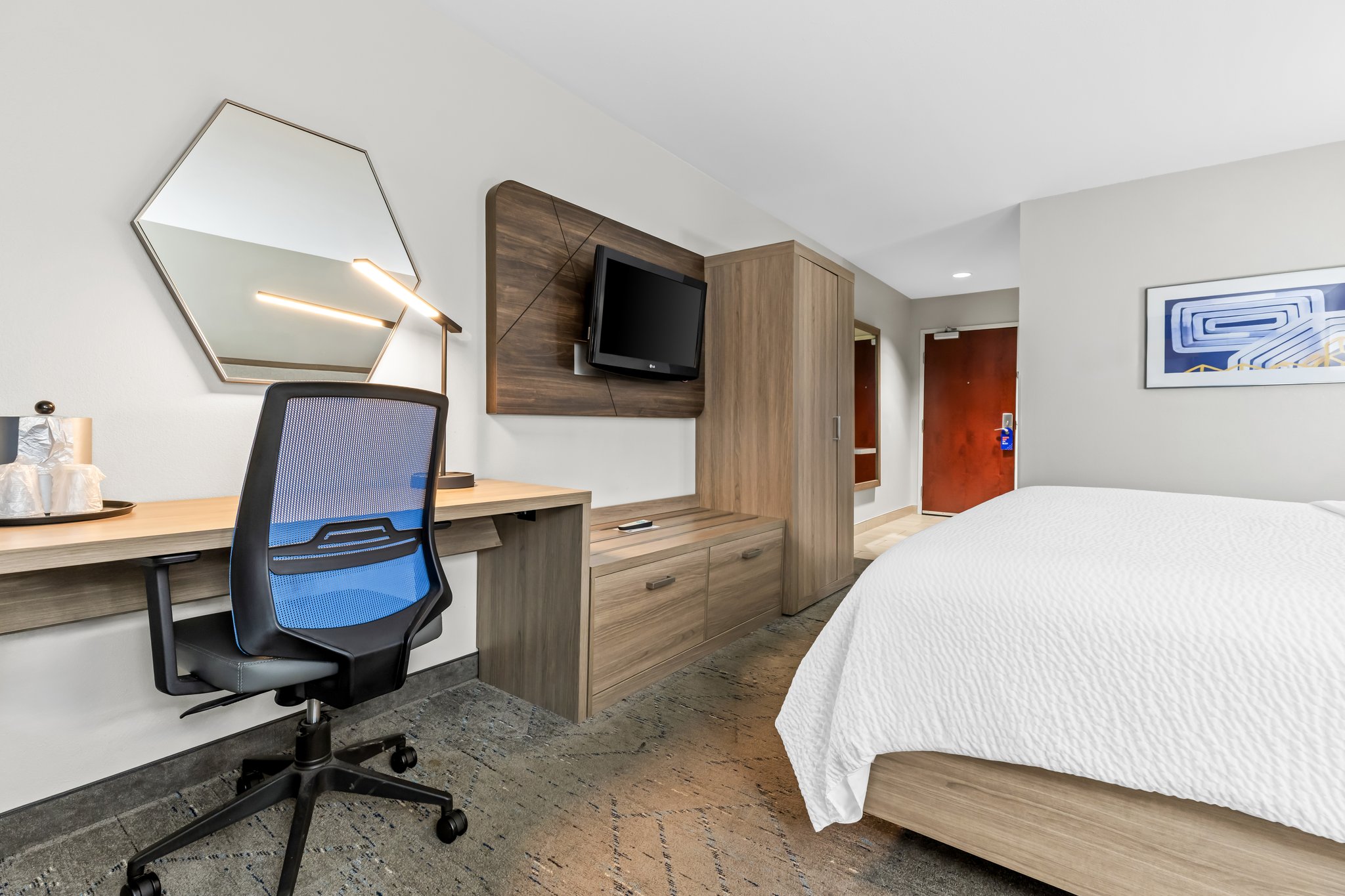 Holiday Inn Express & Suites Florence Northeast by IHG Image