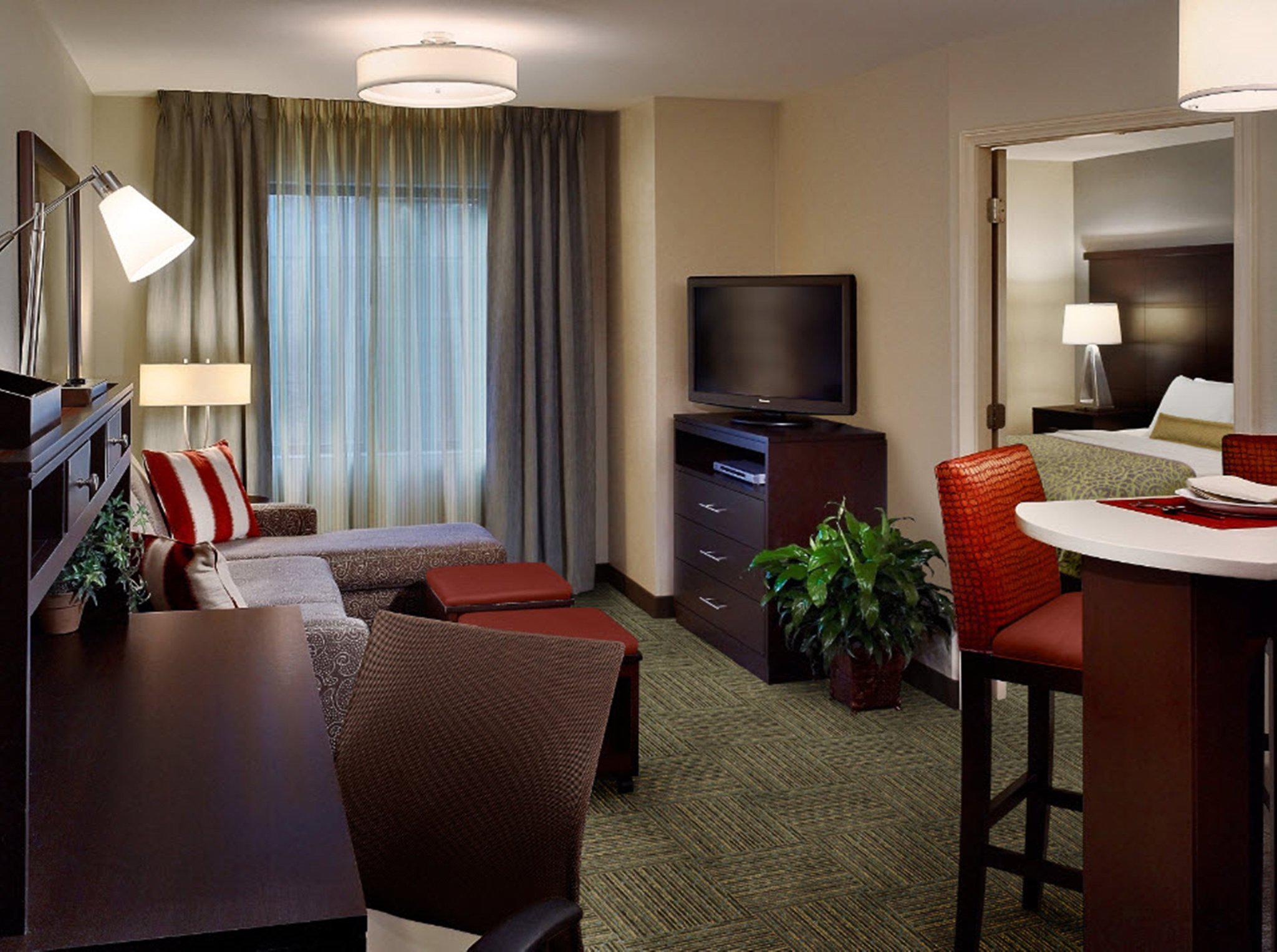 Staybridge Suites Sterling Heights - Detroit Photo