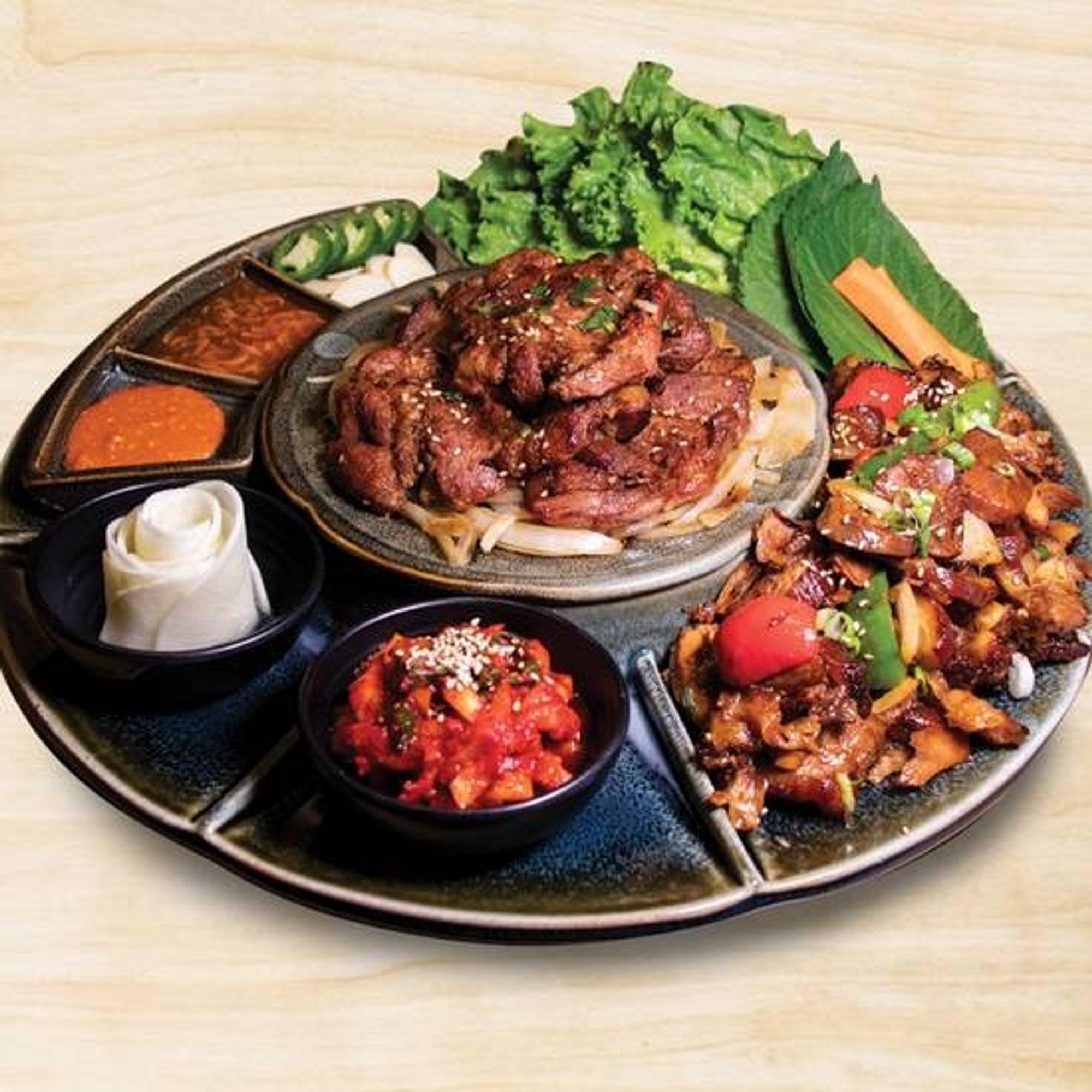 Seok kalbi & seasoned jokbal
