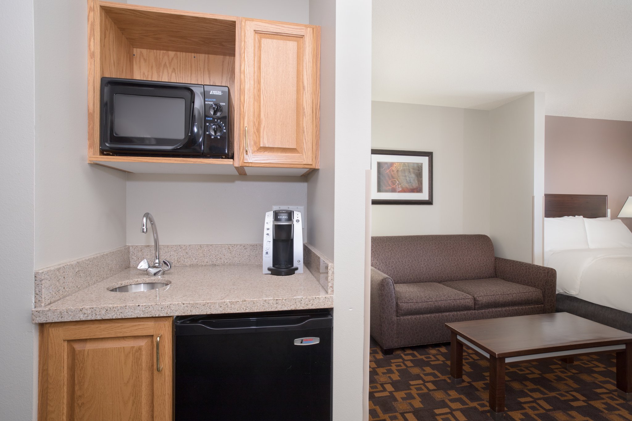 Holiday Inn Express & Suites Yankton by IHG Image