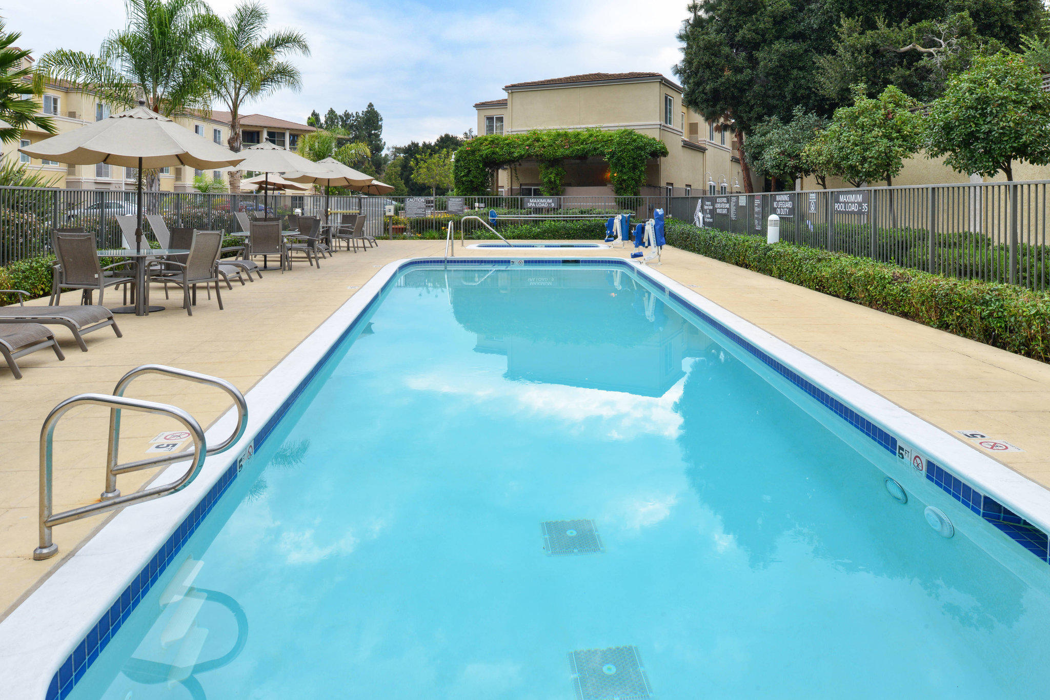 Residence Inn by Marriott Palo Alto Los Altos Photo