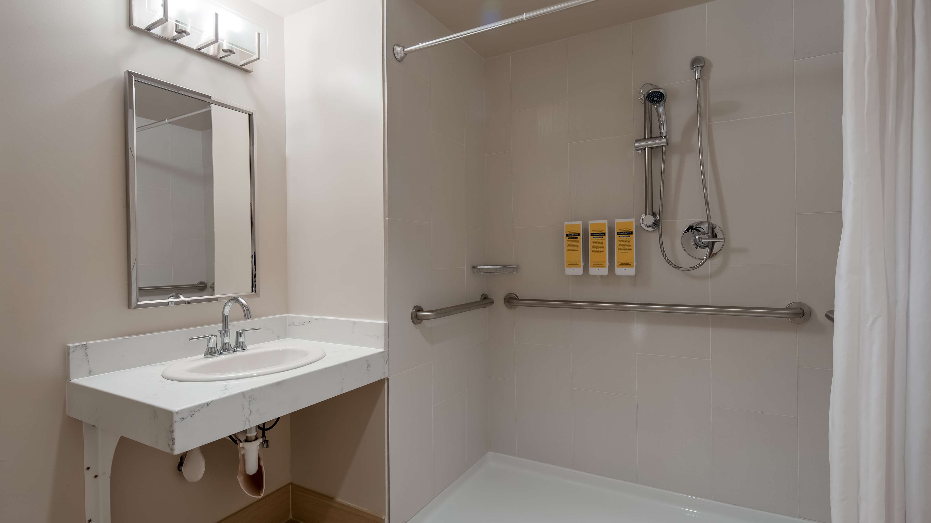 Best Western Plus Bellingham Photo