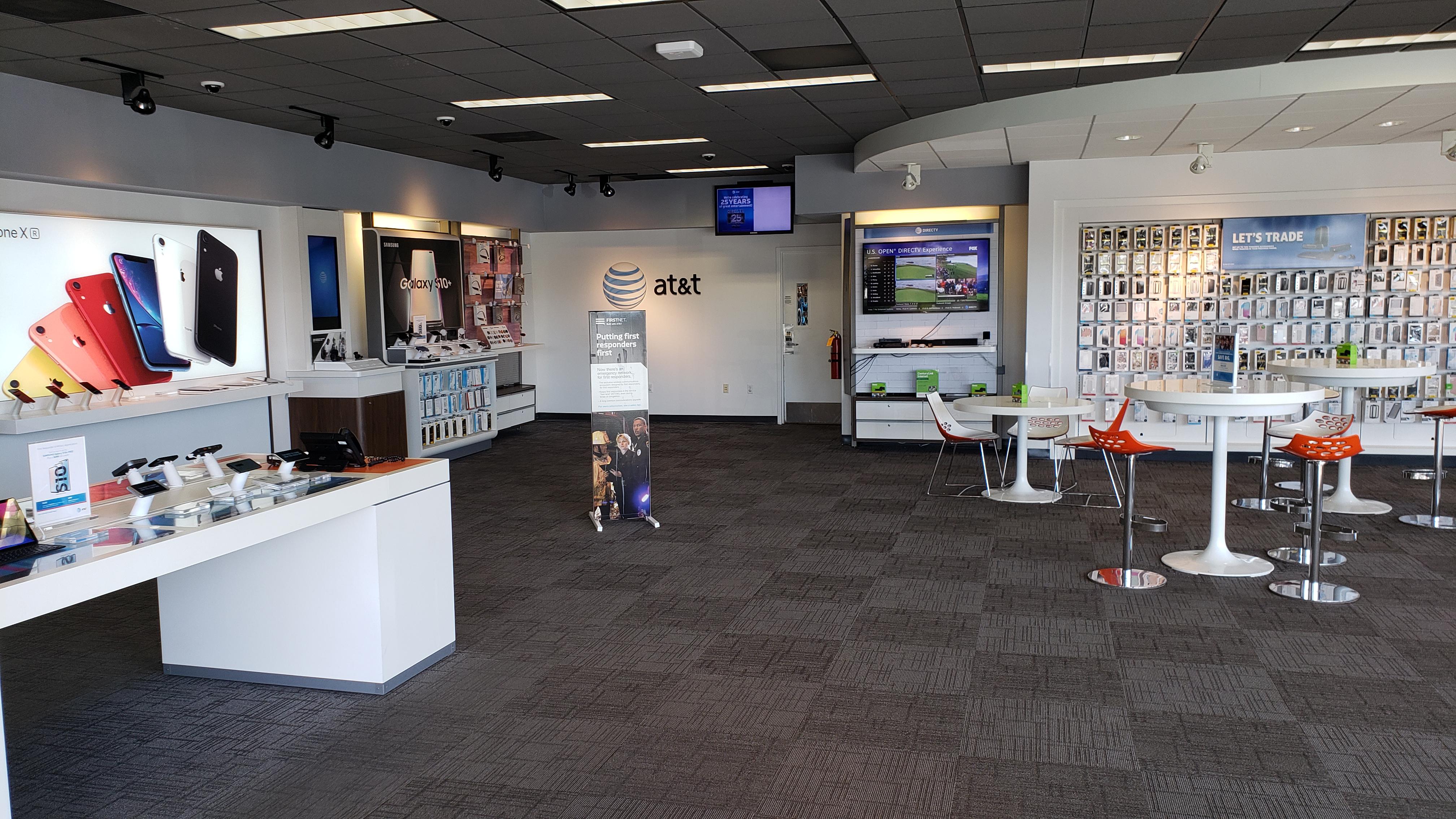 AT&T Store Photo