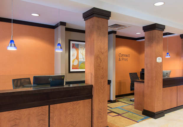 Images Fairfield Inn & Suites by Marriott Omaha Downtown