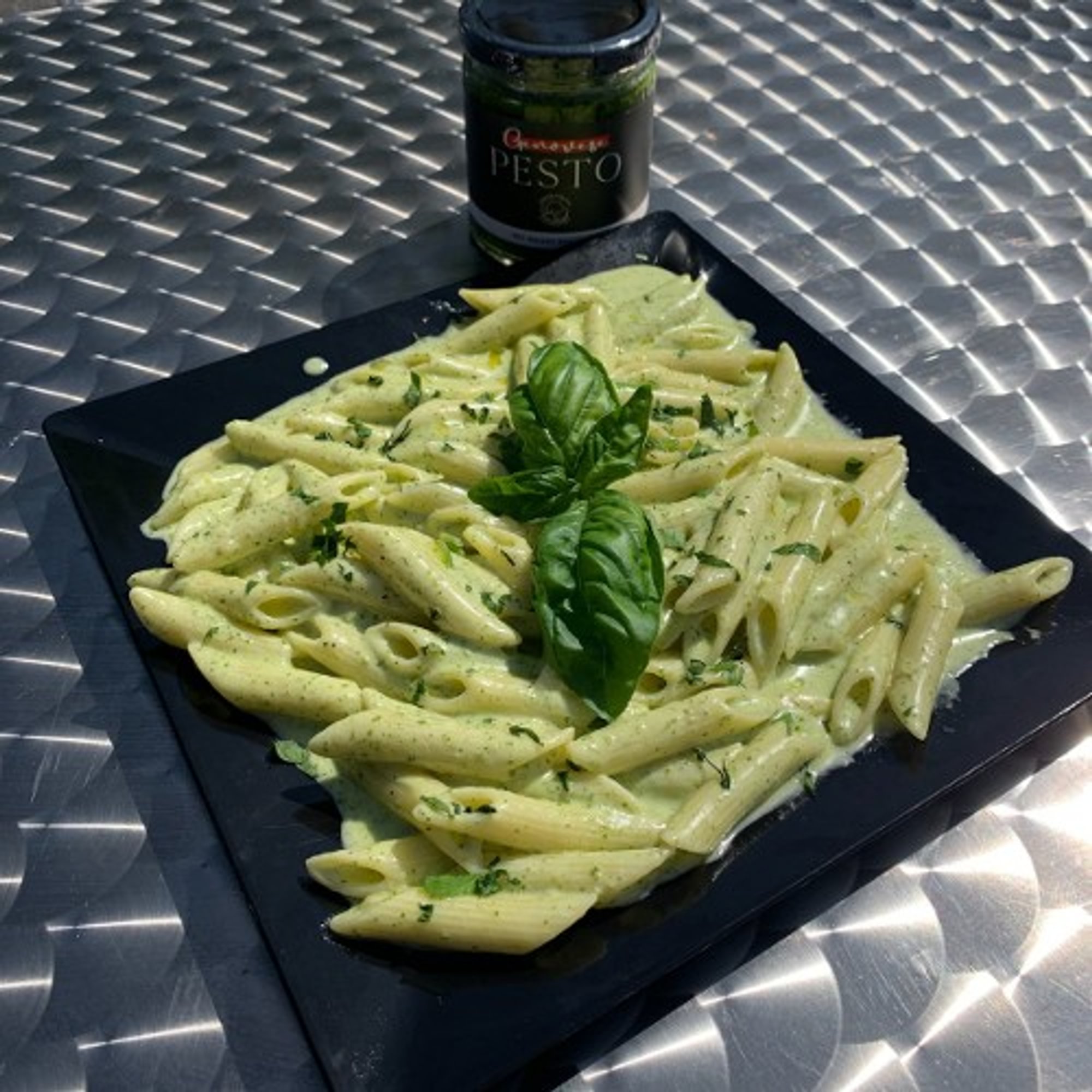 Creamy Pesto Pasta