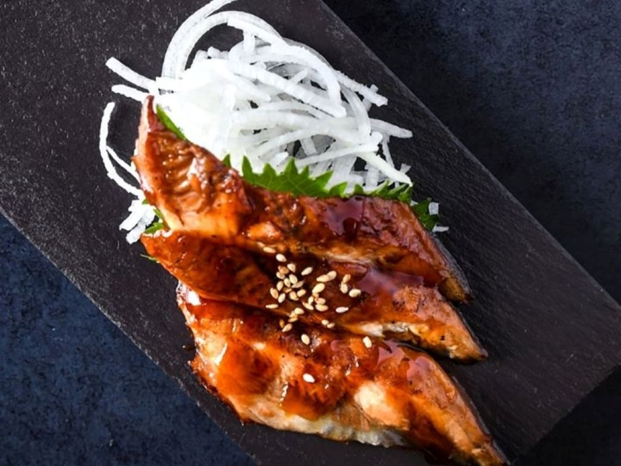 Eel Sashimi (3pcs)
