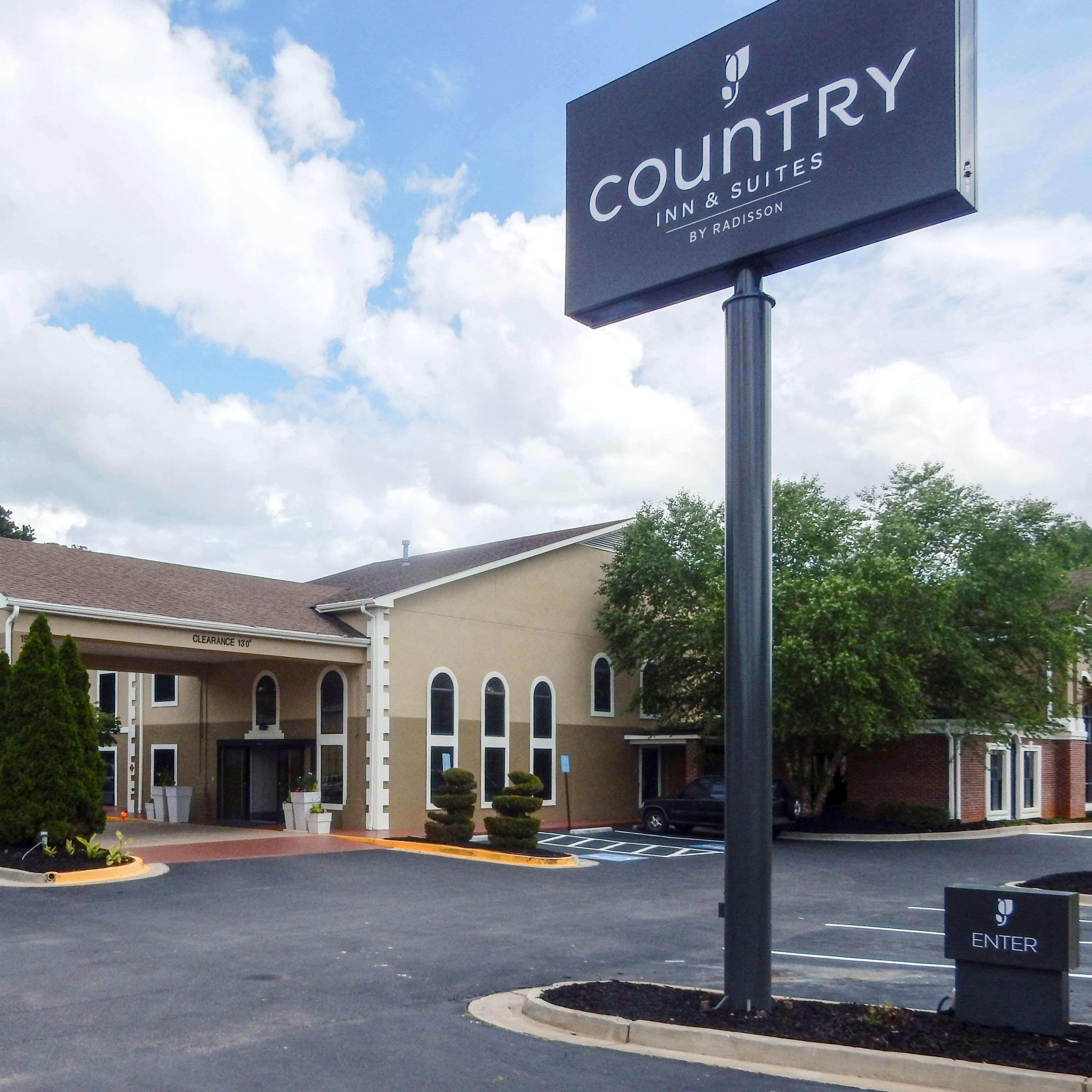 Country Inn & Suites by Radisson, Griffin, GA Photo