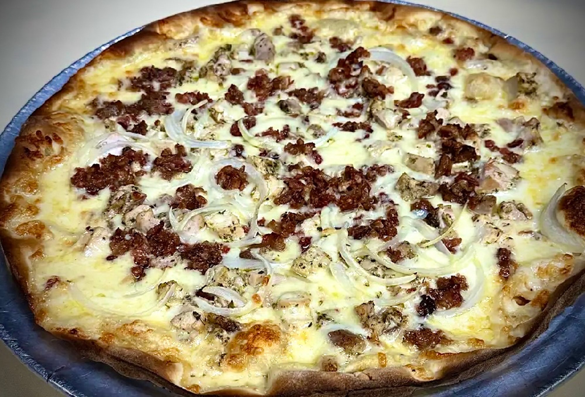 Chicken Carbonara Pizza