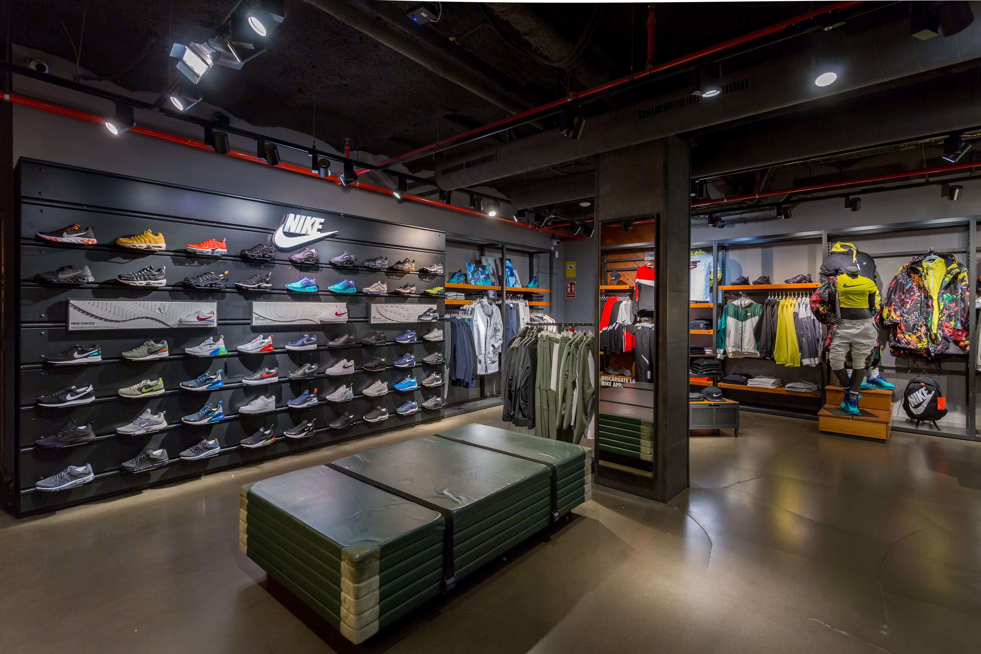 Images Nike Store Gran Via