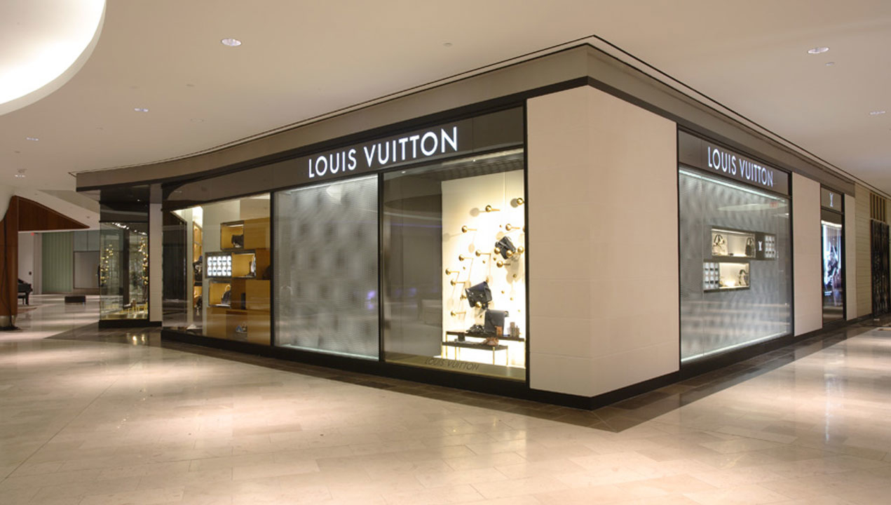 Louis Vuitton Natick Photo