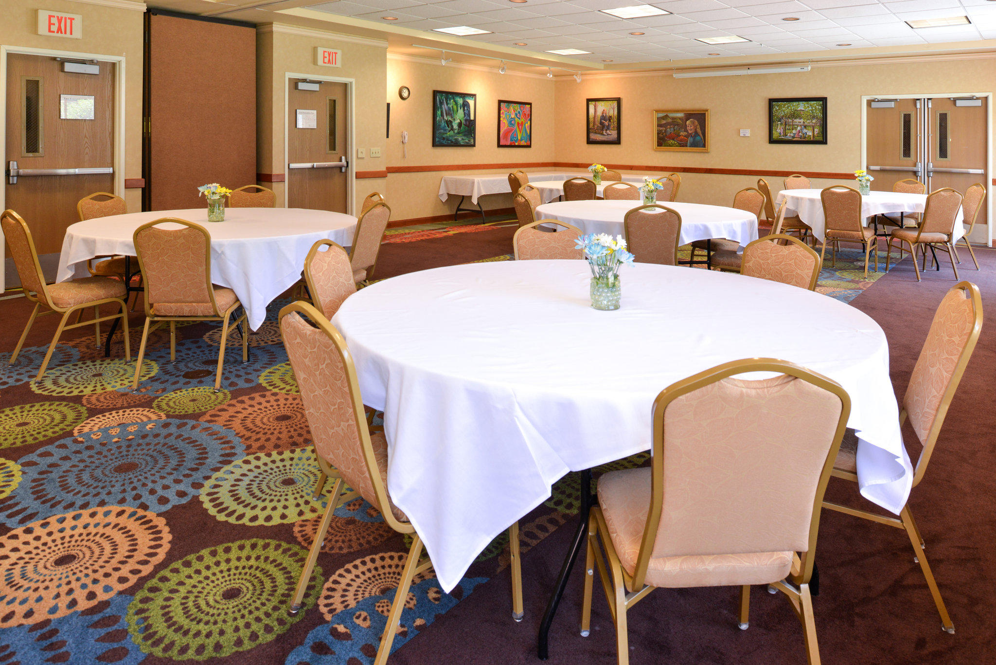 Holiday Inn Express St. Croix Valley Photo