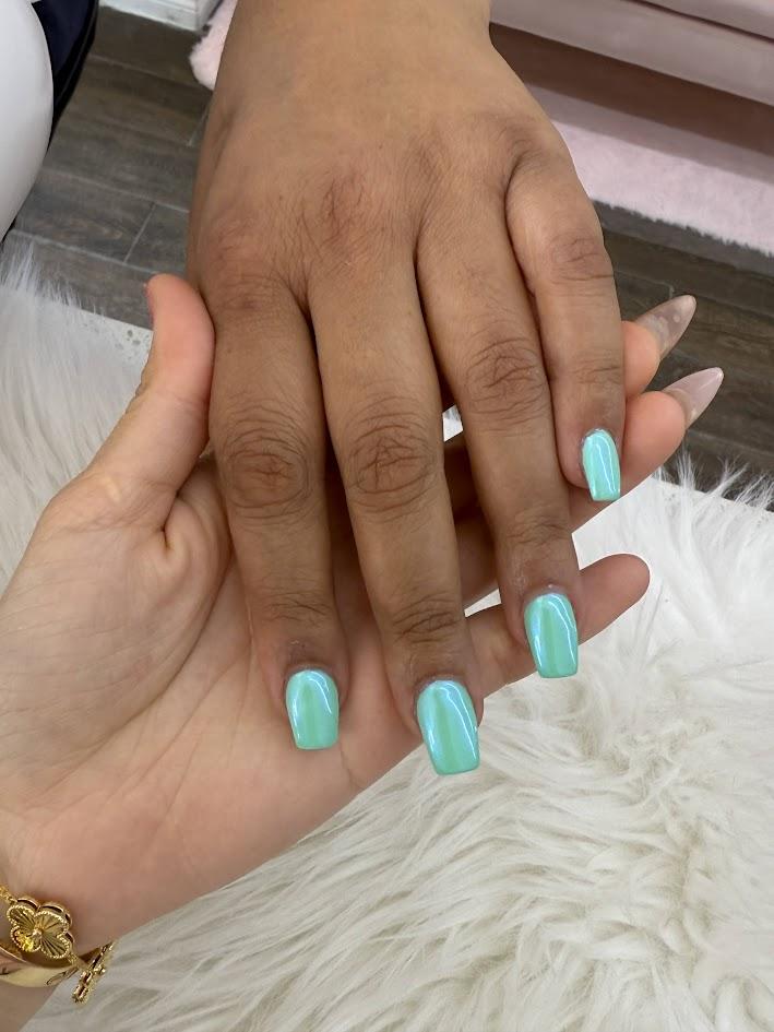 ES Nails & Spa