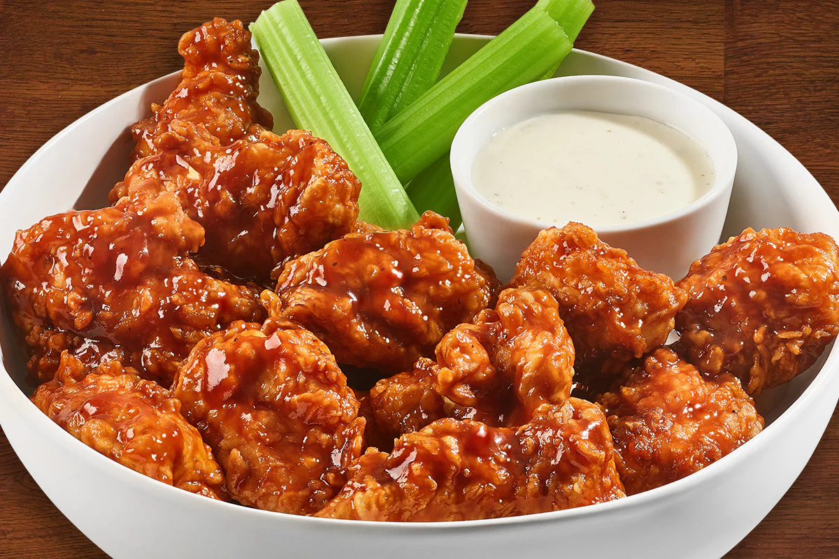 BONELESS WINGS