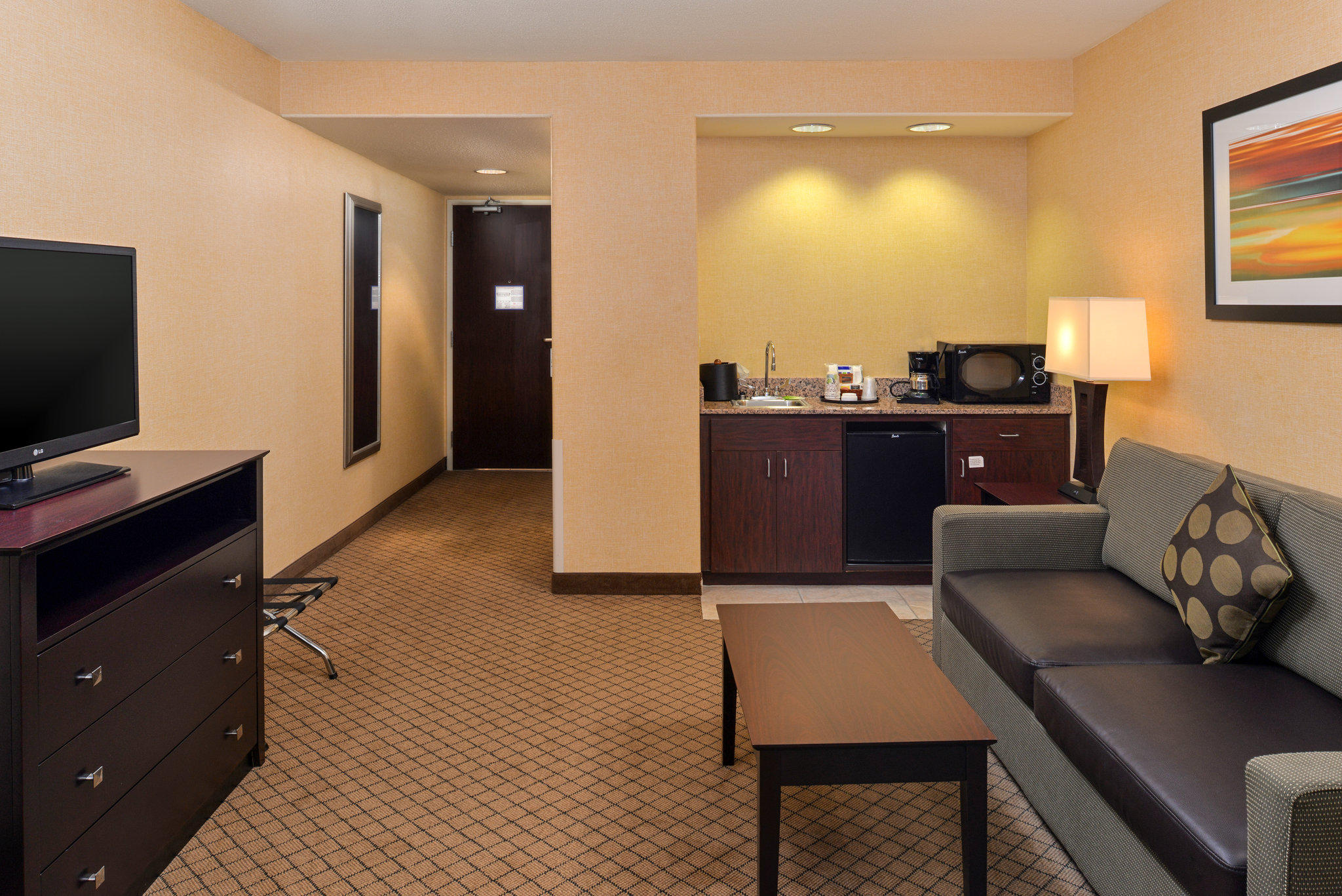 Holiday Inn Express Woodland Photo