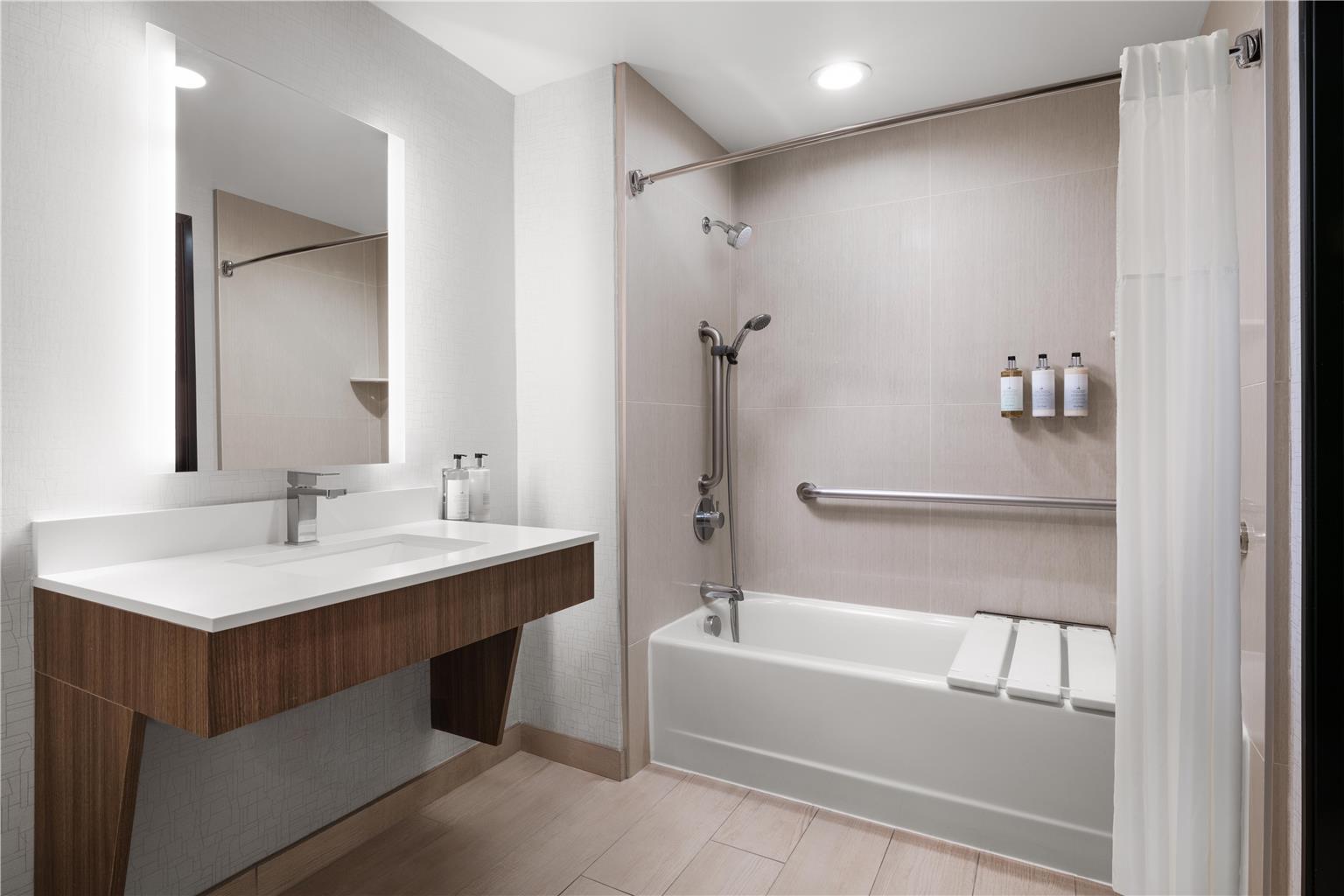 Aiden by Best Western Berkeley Image