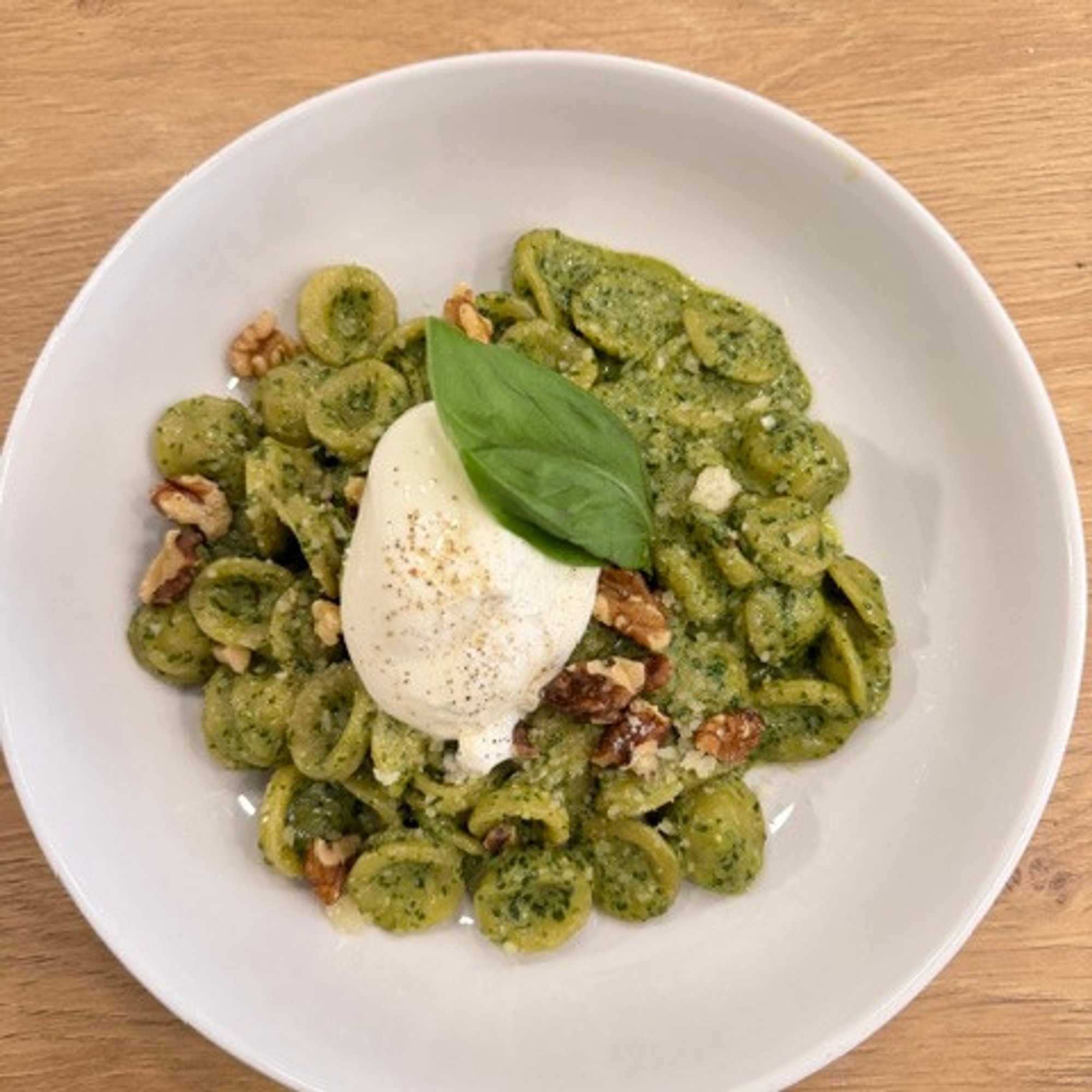 Orecchiette pesto