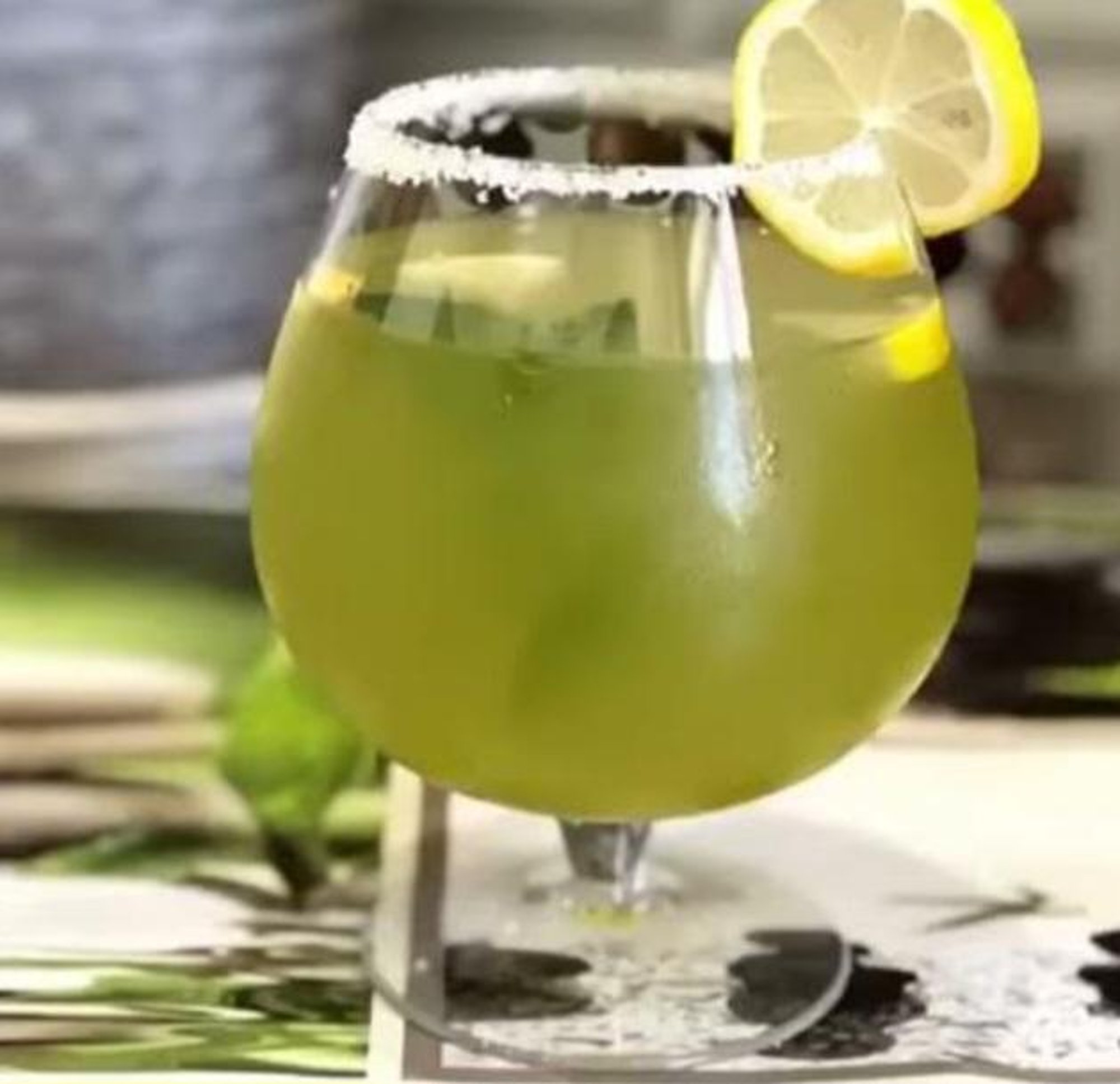 Tarkhun (Georgian Tarragon Lemonade)