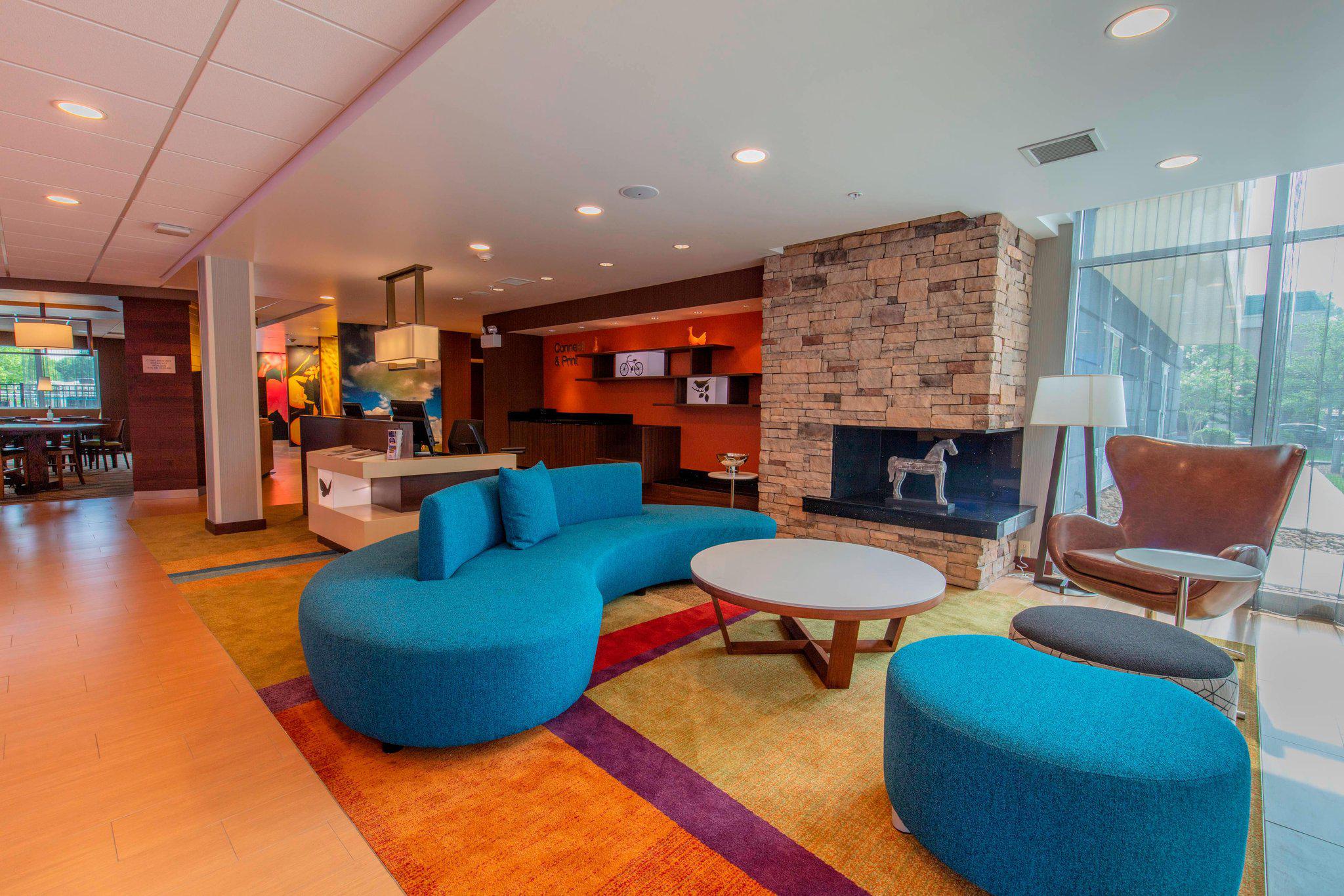 Fairfield Inn & Suites by Marriott Atlanta Woodstock Photo