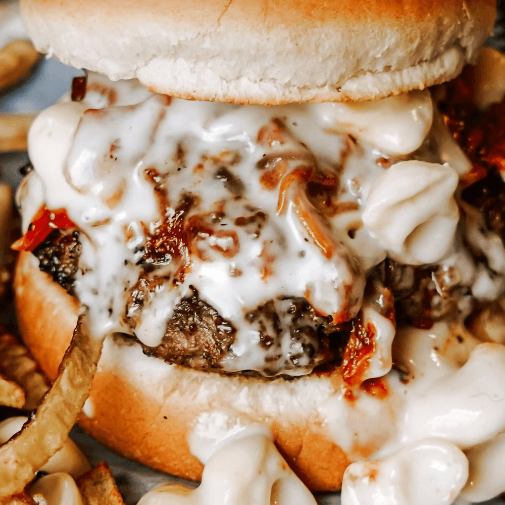 Mac-N-Cheeseburger