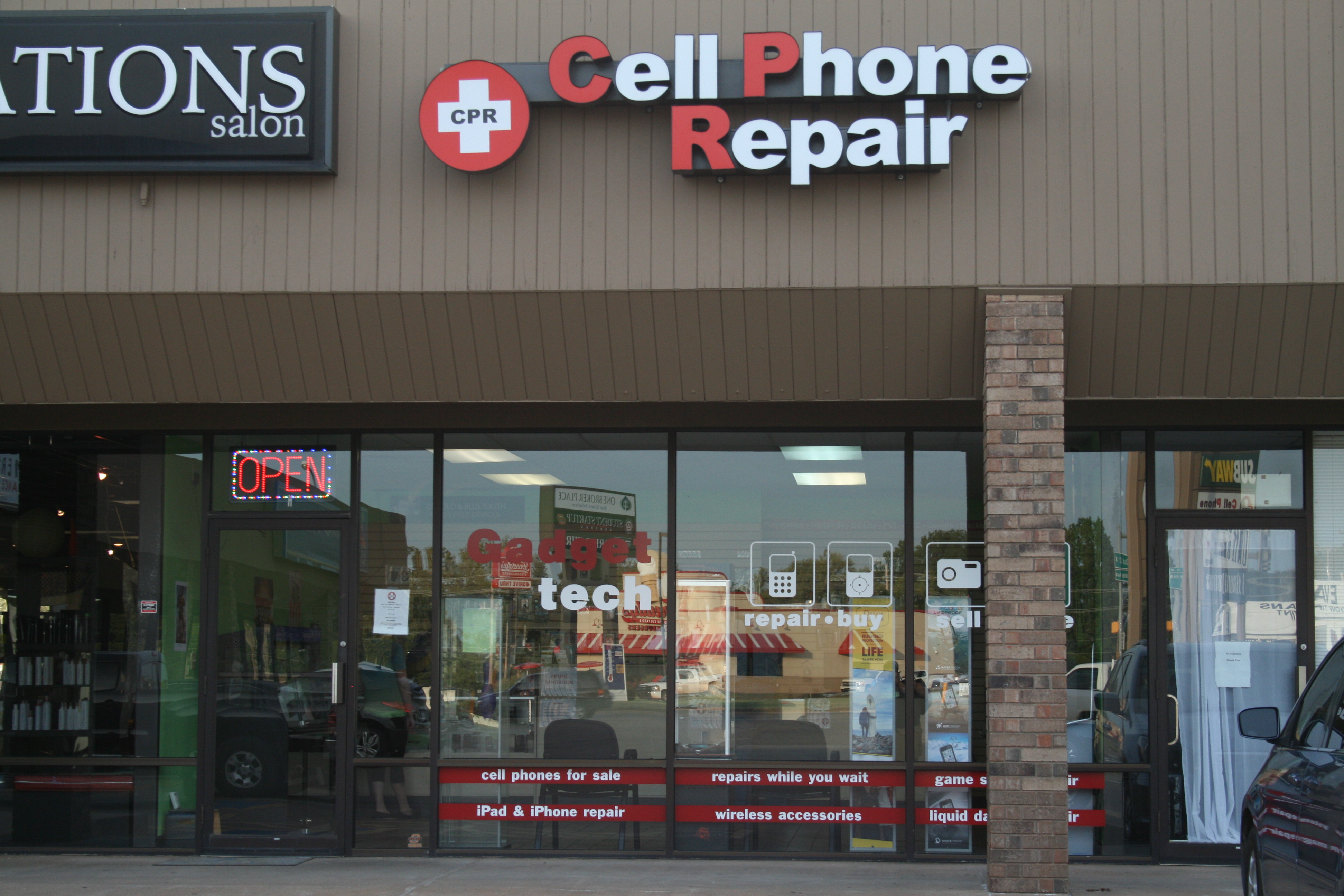 CPR Cell Phone Repair Stillwater Coupons near me in ...