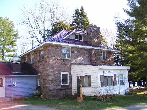 Images Kawartha Steel Roof & Construction Inc