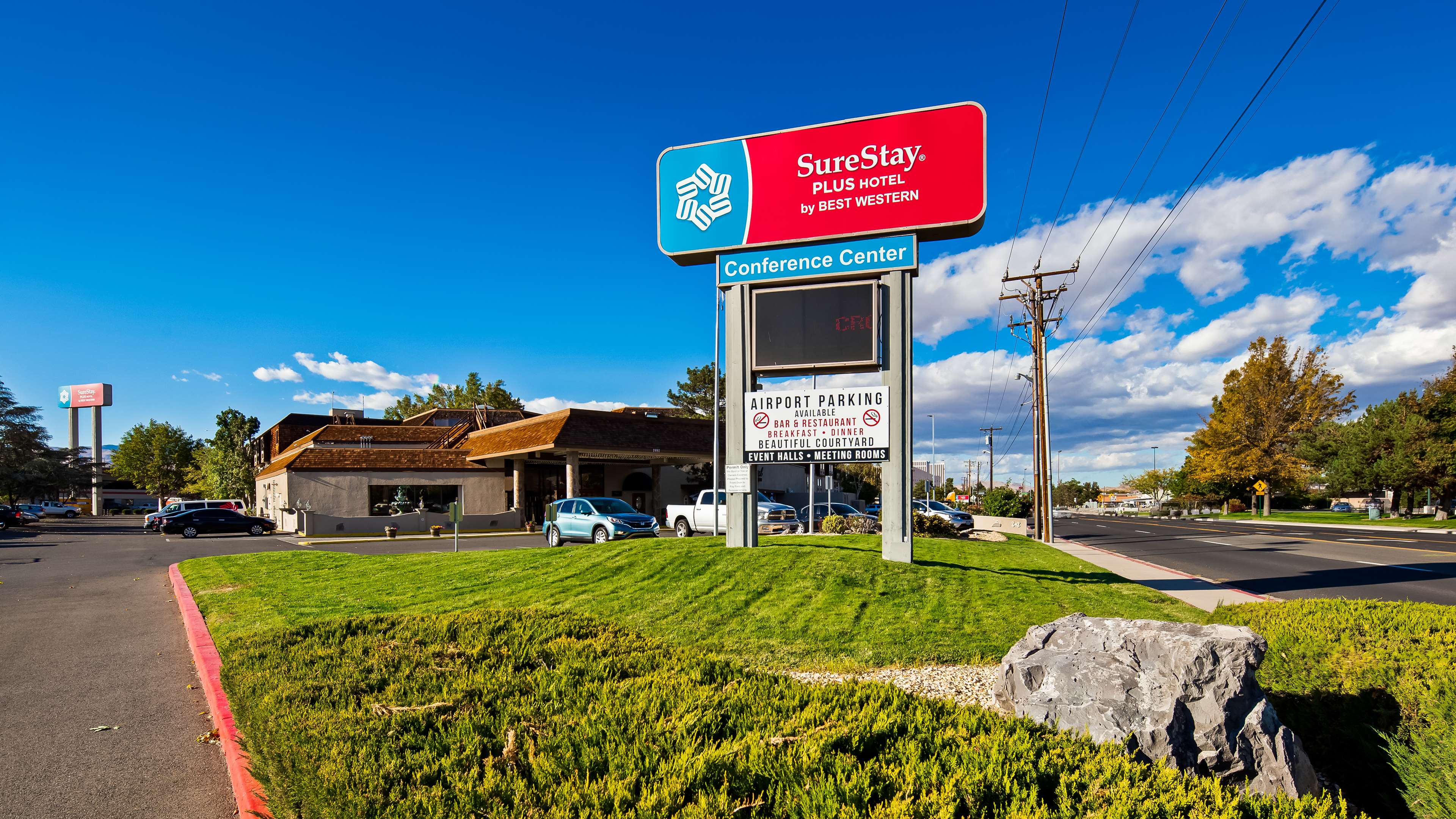 SureStay Plus Hotel by Best Western Reno Airport Photo