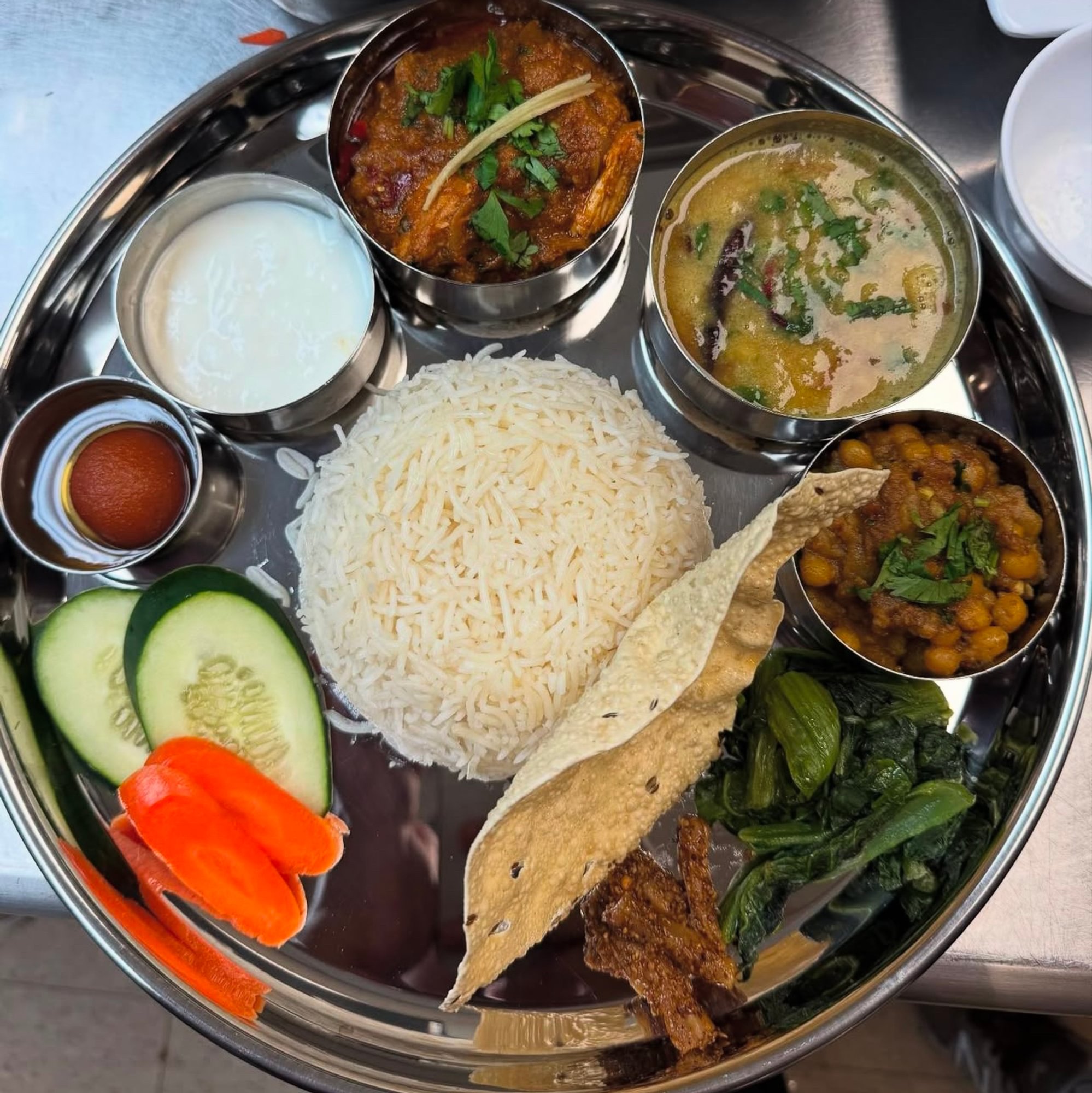 Chicken thali