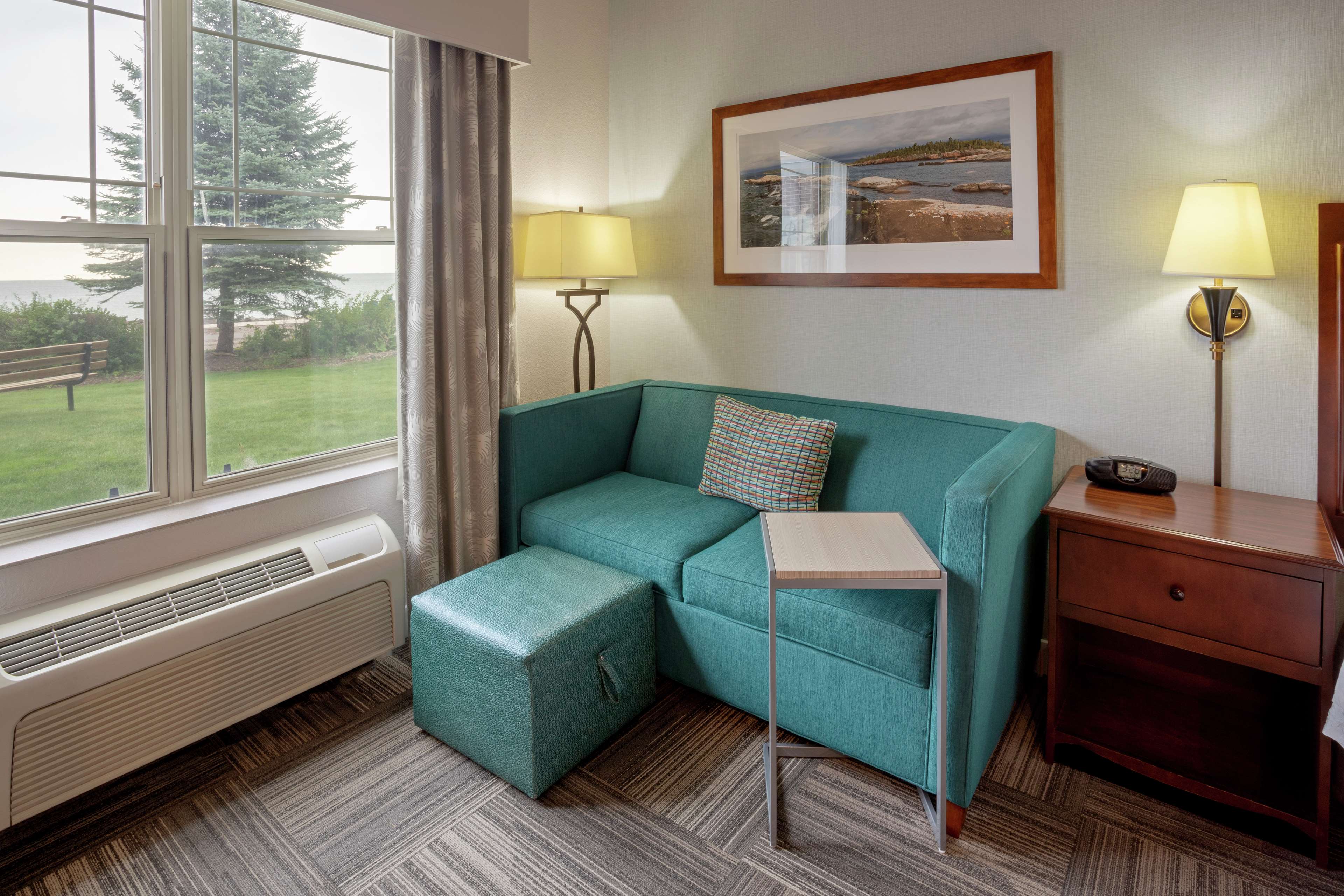 Guest room
