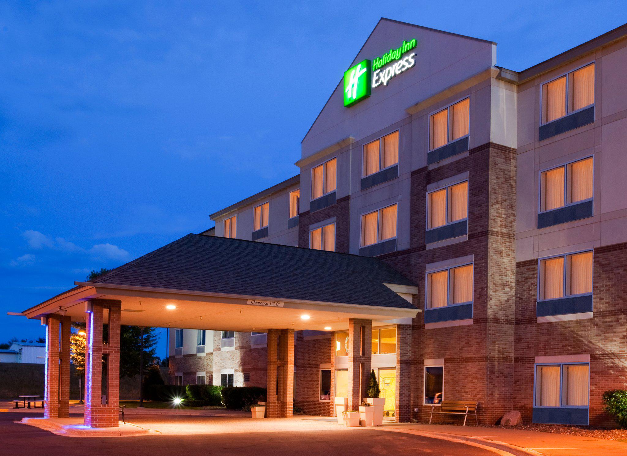 Holiday Inn Express St. Croix Valley Photo