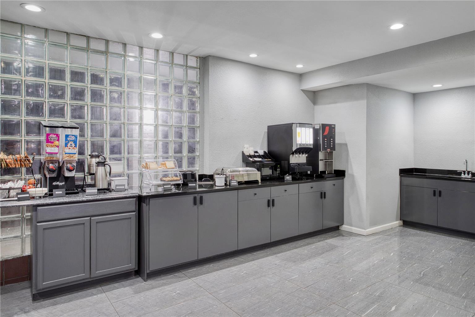 SureStay by Best Western Spring North Houston Image