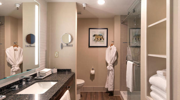Images Bear Springs Hotel