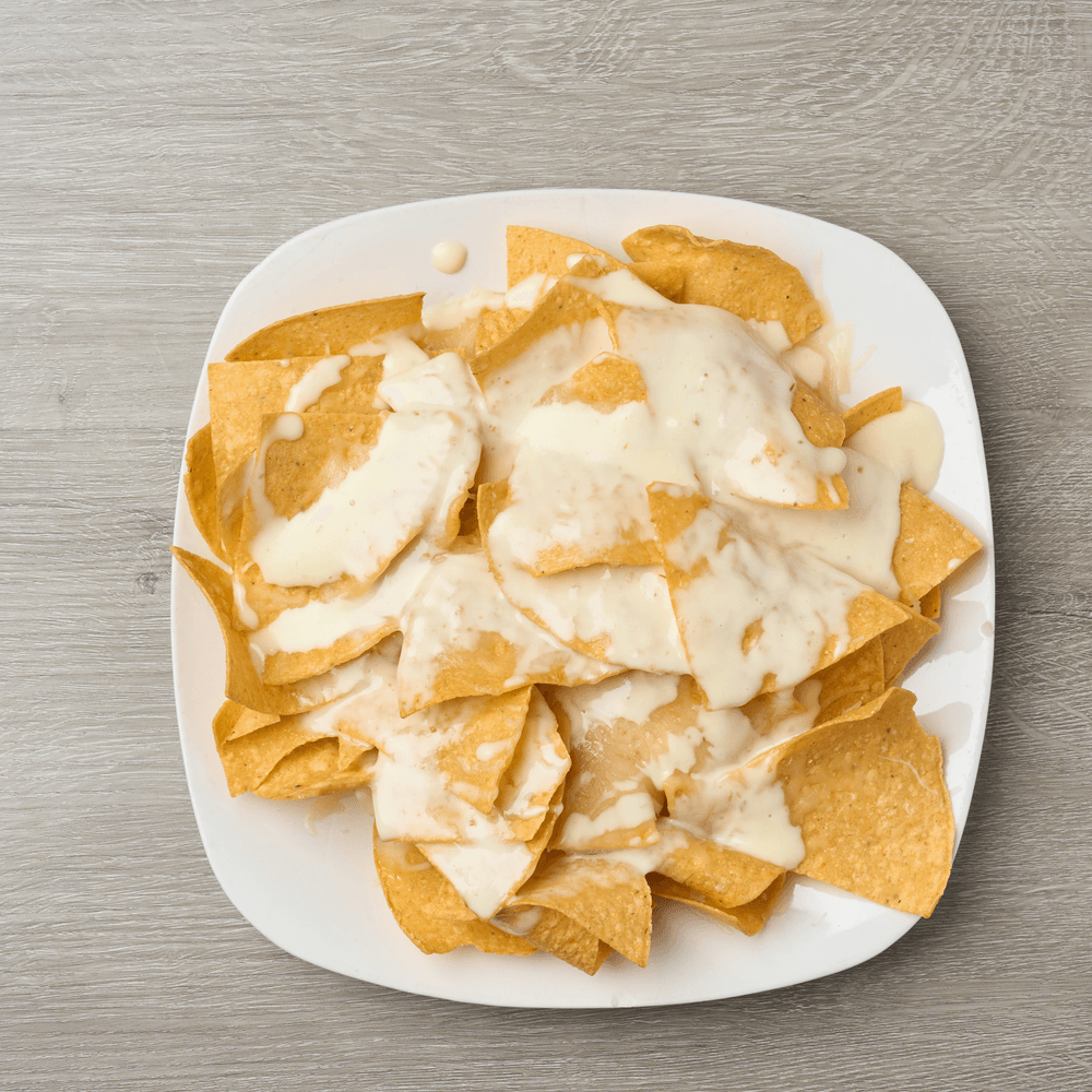 Cheese nachos
