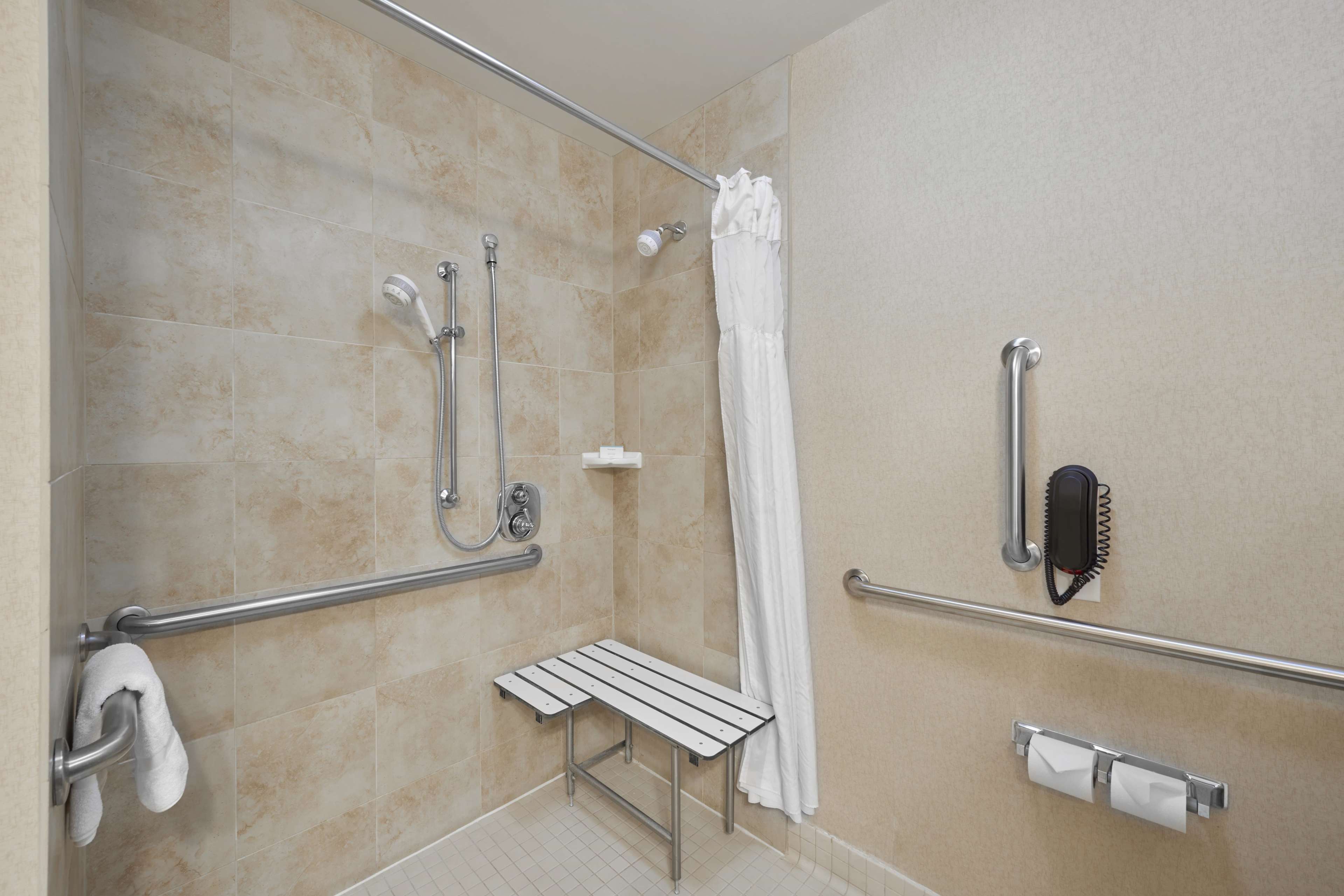 Hilton Garden Inn El Paso Airport Photo