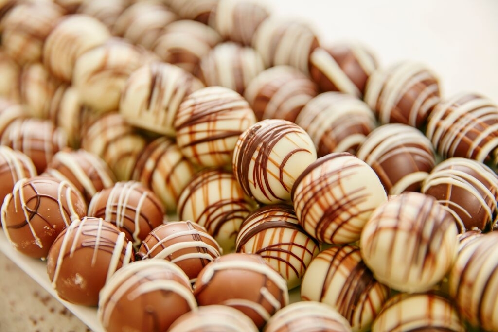 Images Chocolat on James