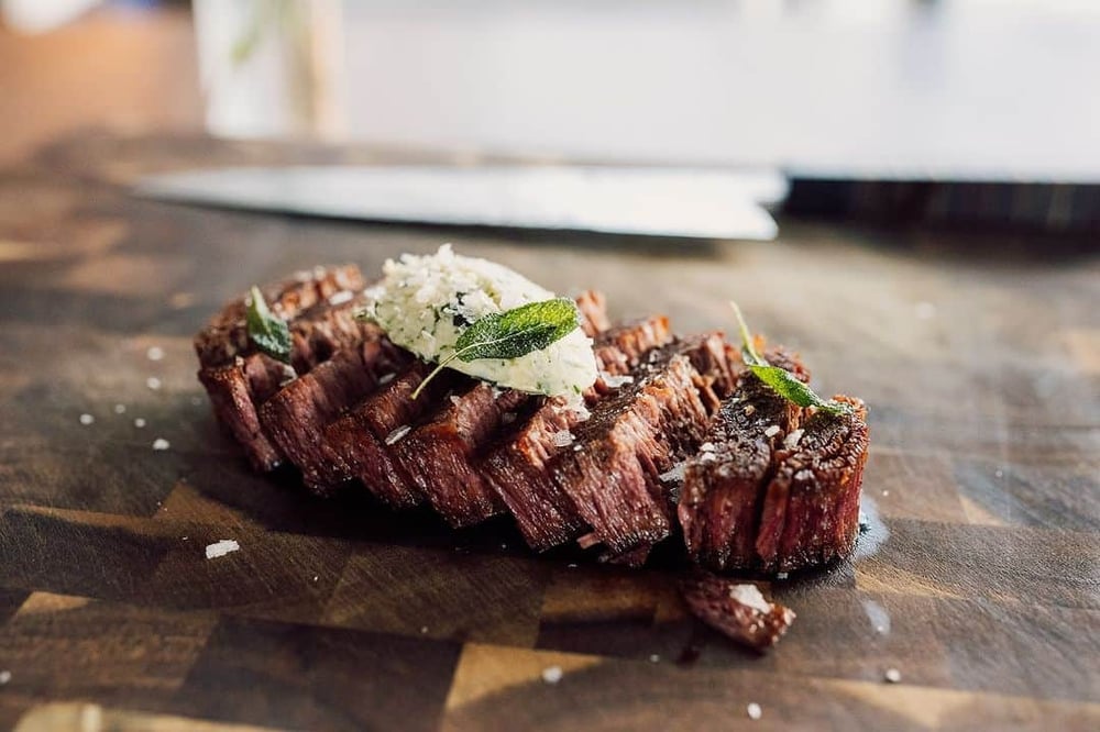 Discreet Meat Plate "Chunk"