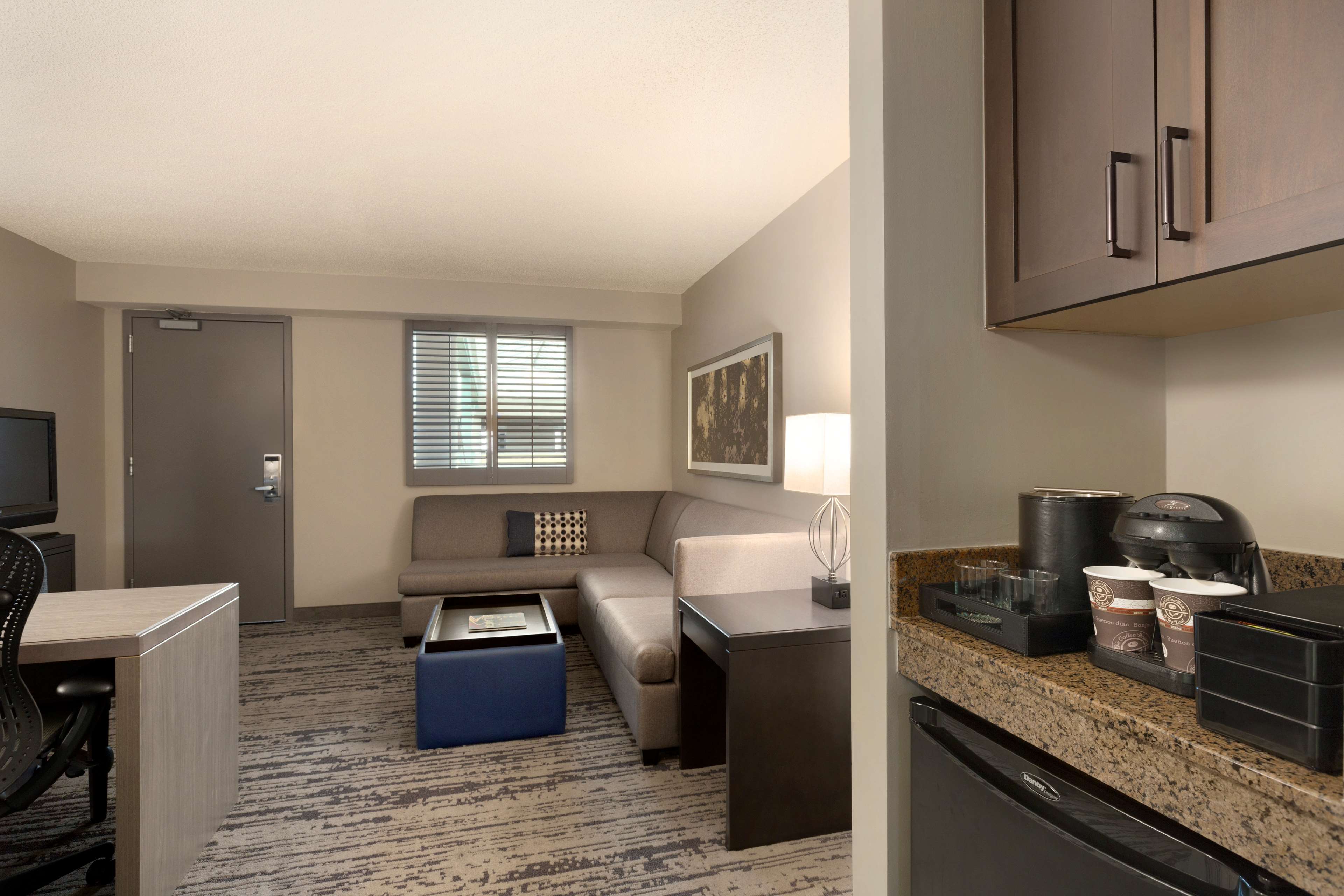 Guest room