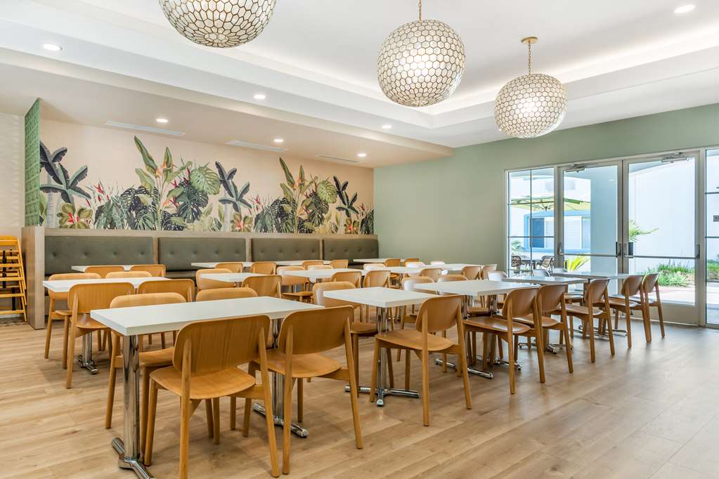 Best Western Plus Capitola By-the-Sea Inn & Suites Image