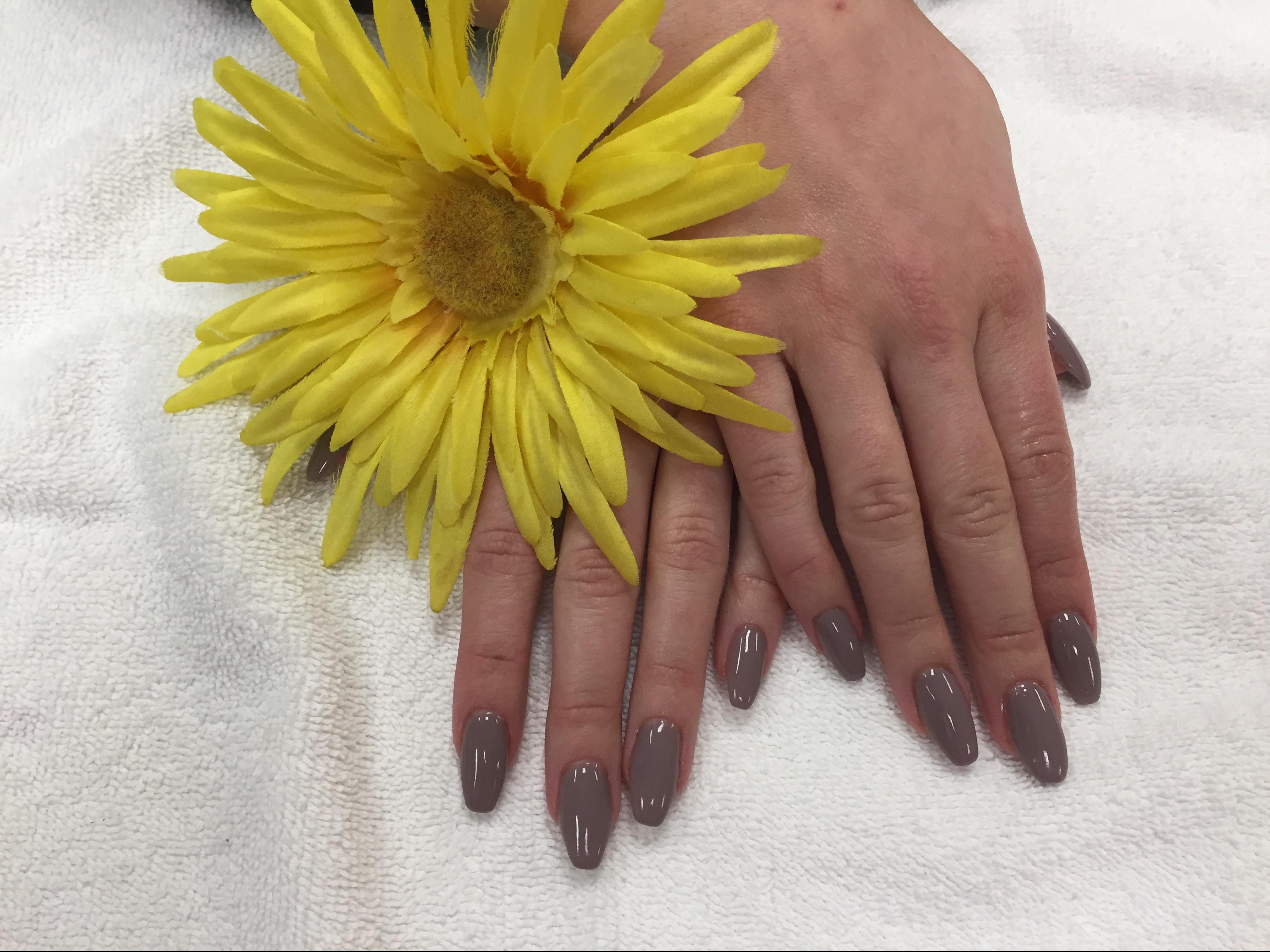 TL Nails & Spa image