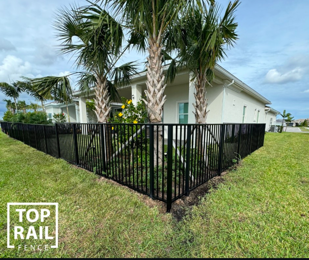 Top Rail Fence Pompano Beach Image