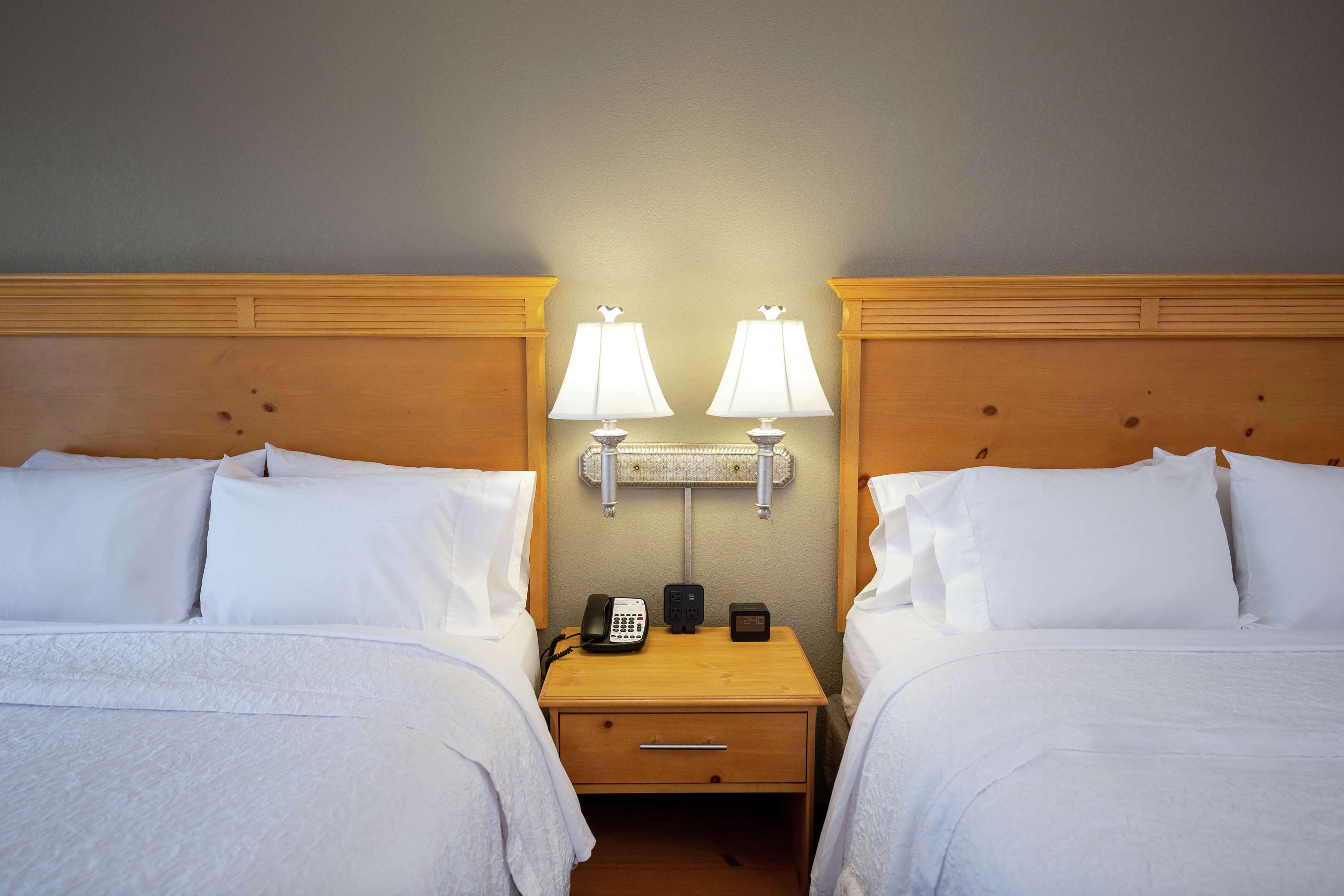 Hampton Inn & Suites Jacksonville Deerwood Park Photo