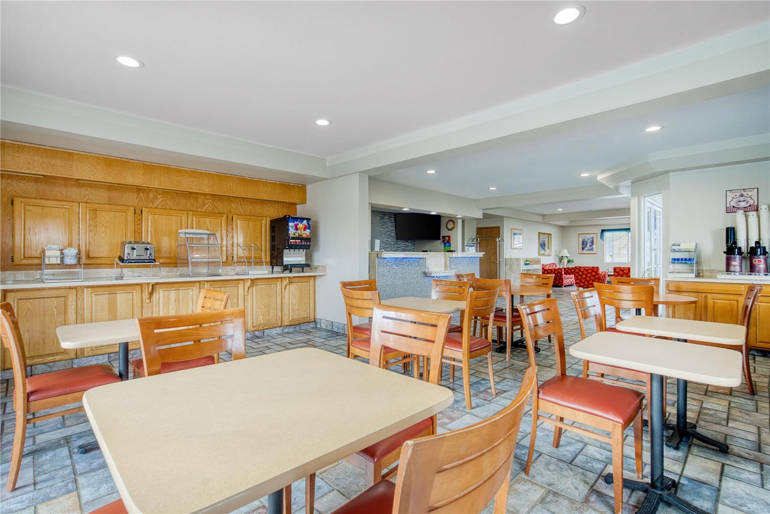 SureStay by Best Western Ukiah Image